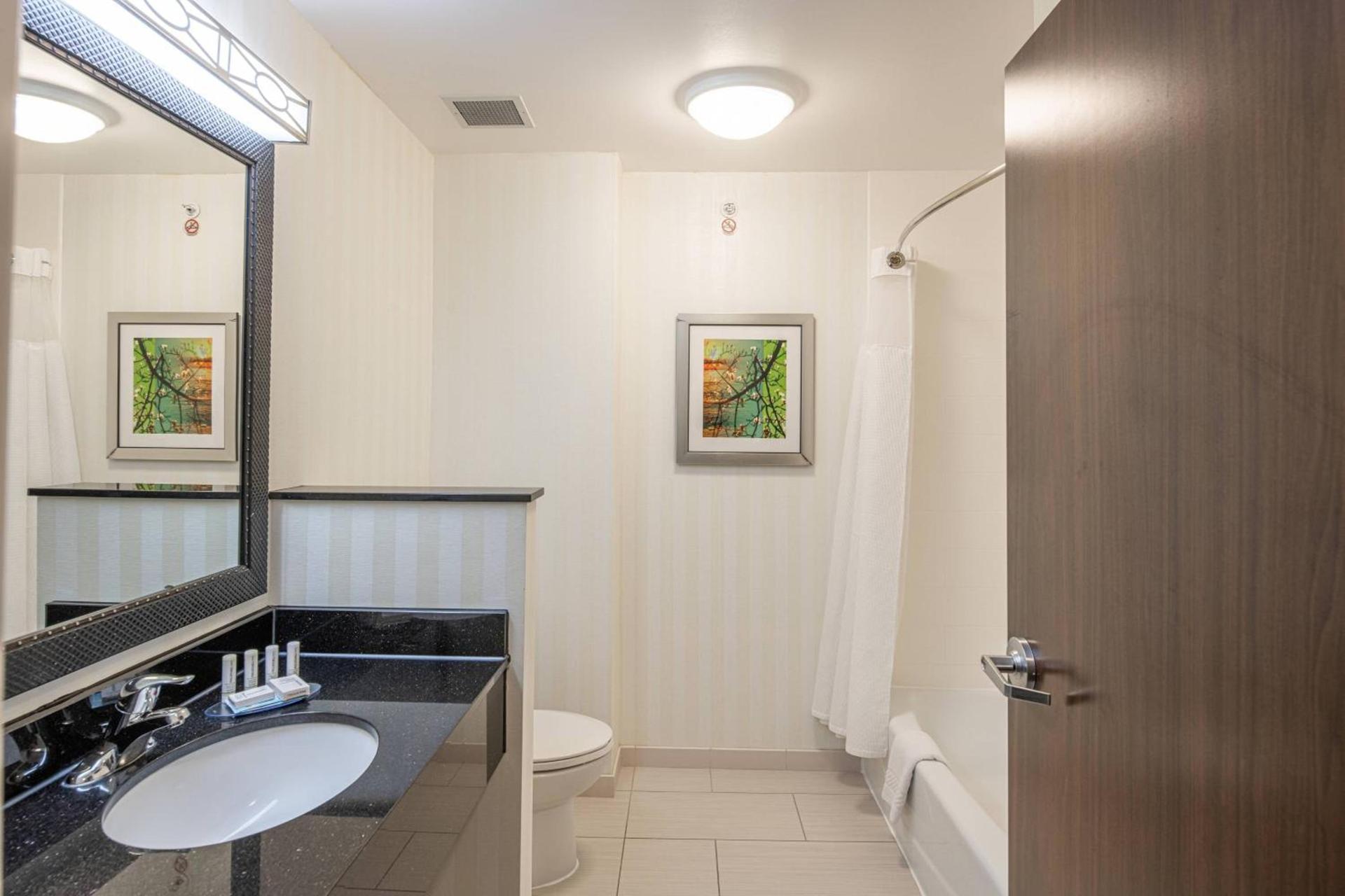 Fairfield Inn & Suites by Marriott New Braunfels photo 7