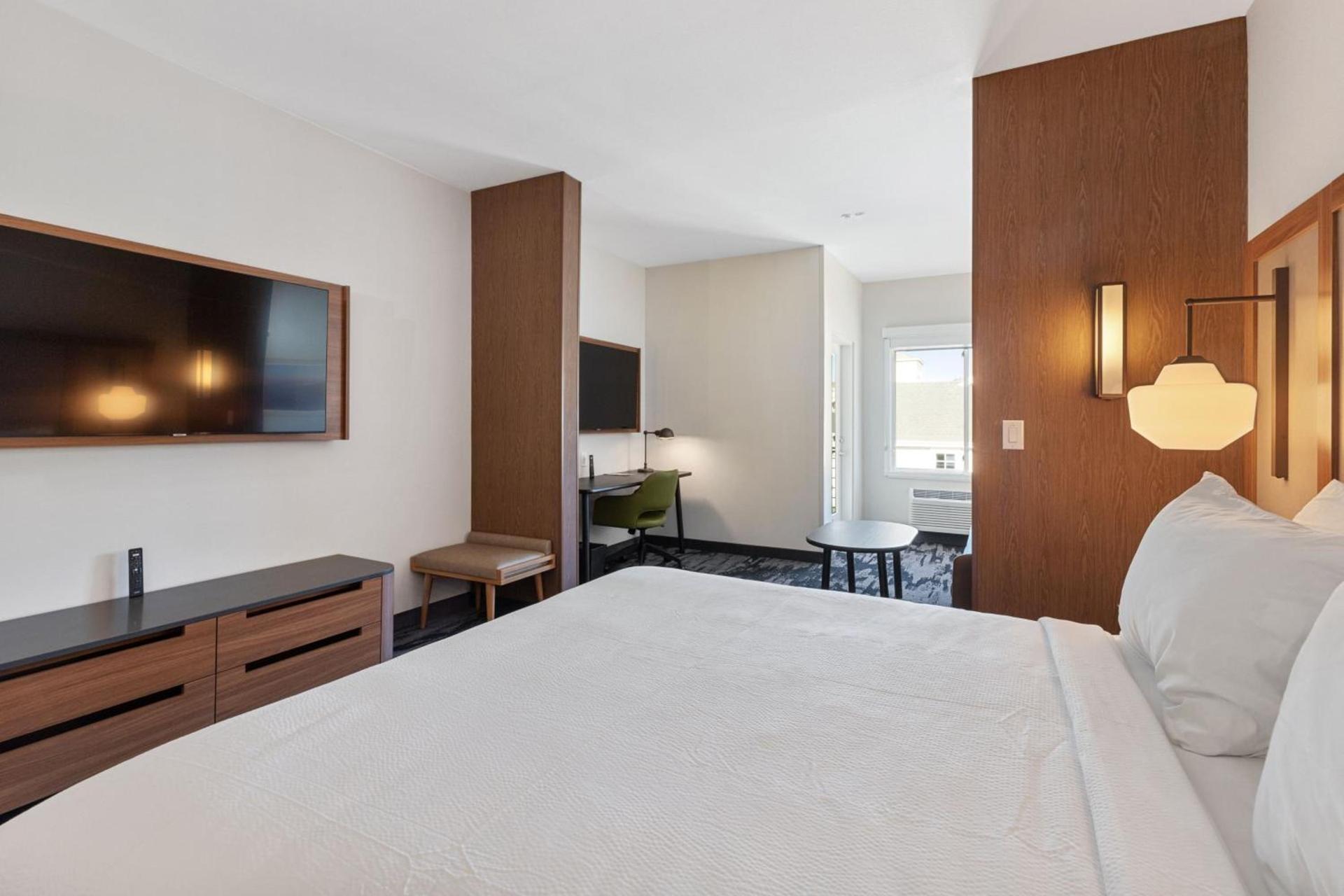Fairfield by Marriott Inn & Suites San Francisco Pacifica photo 8