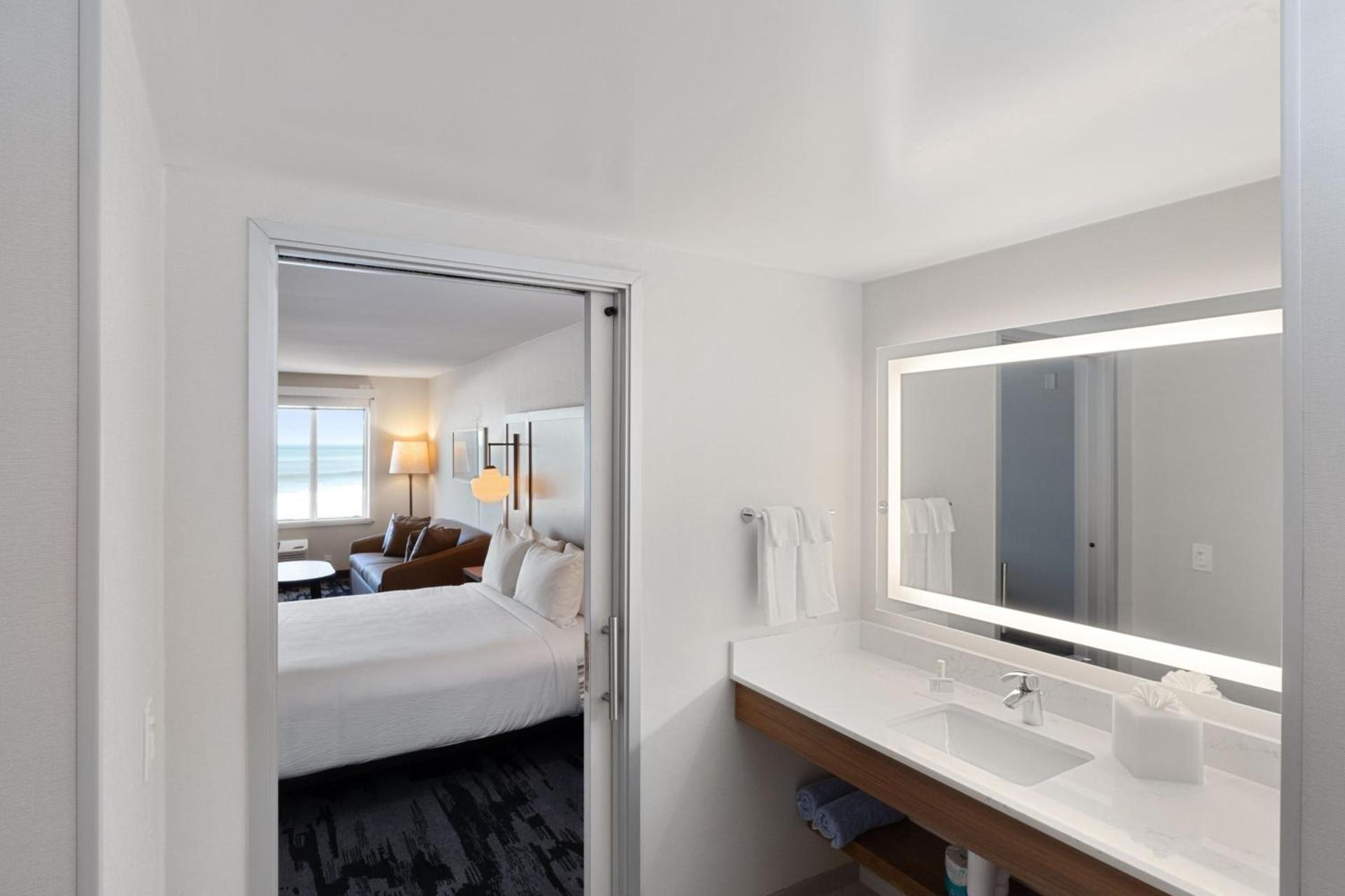Fairfield by Marriott Inn & Suites San Francisco Pacifica photo 26