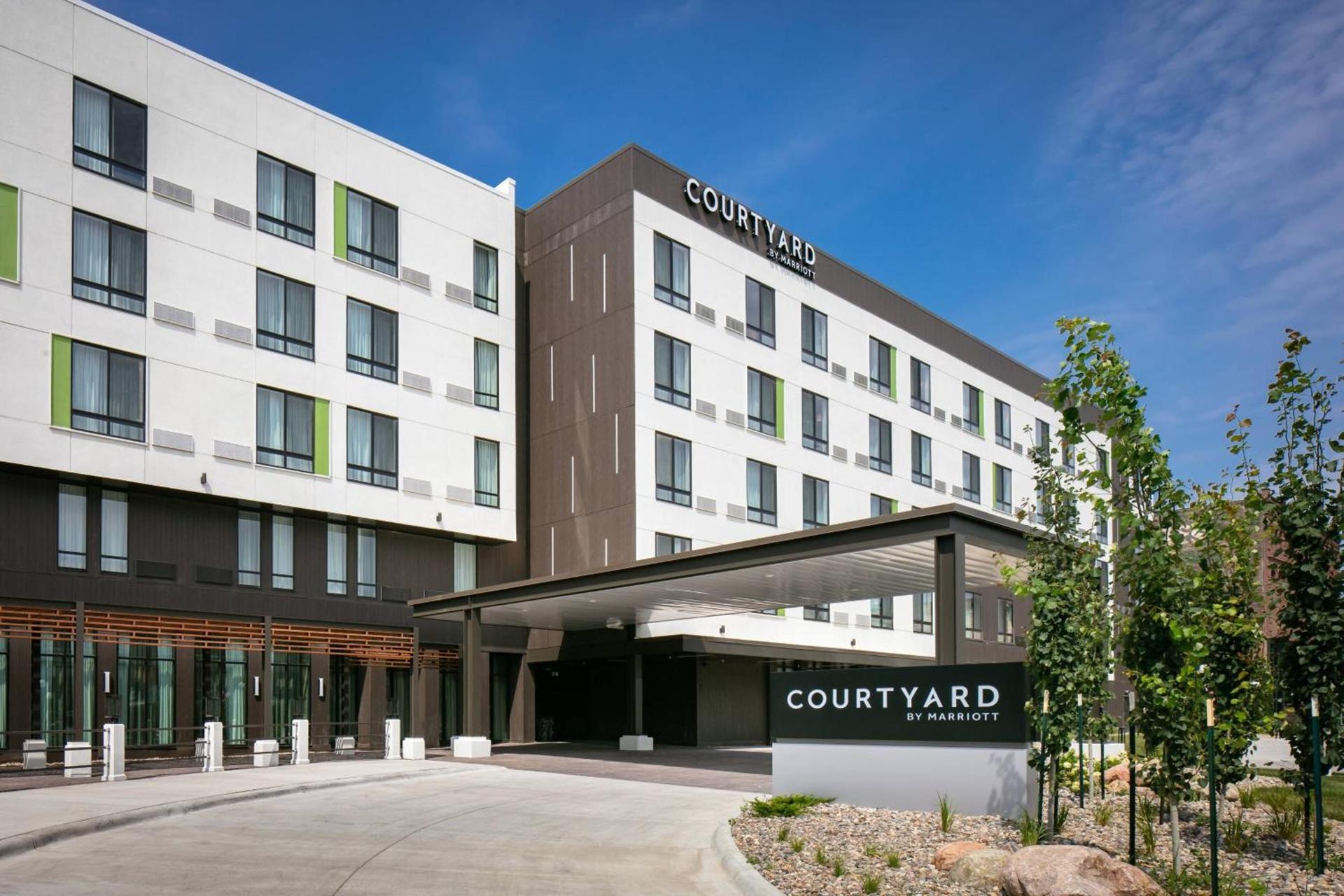 Courtyard Sioux City Downtown/Convention Center photo 3