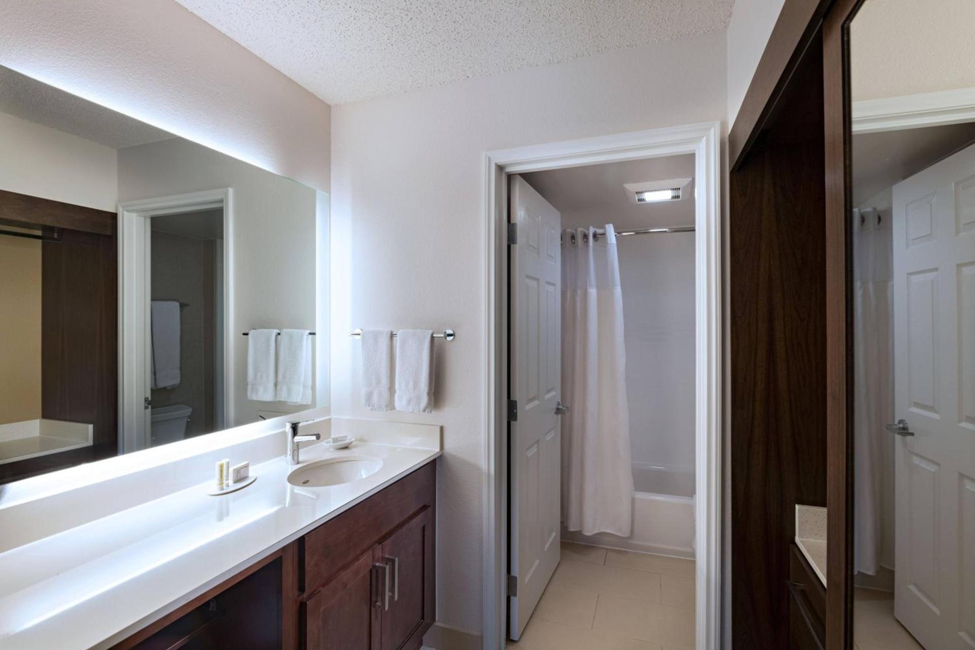 Residence Inn by Marriott Austin The Domain Area photo 10