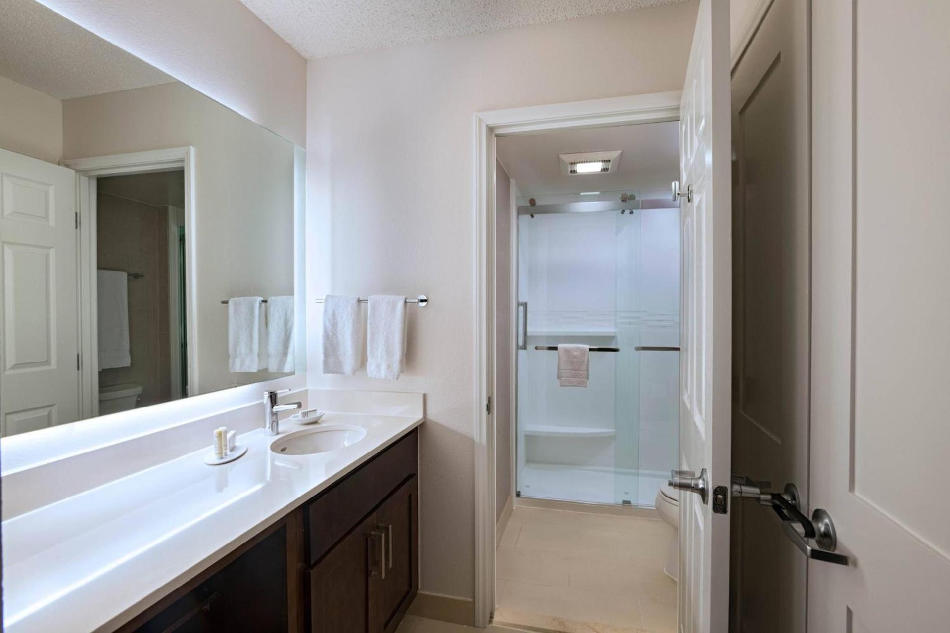 Residence Inn by Marriott Austin The Domain Area photo 12