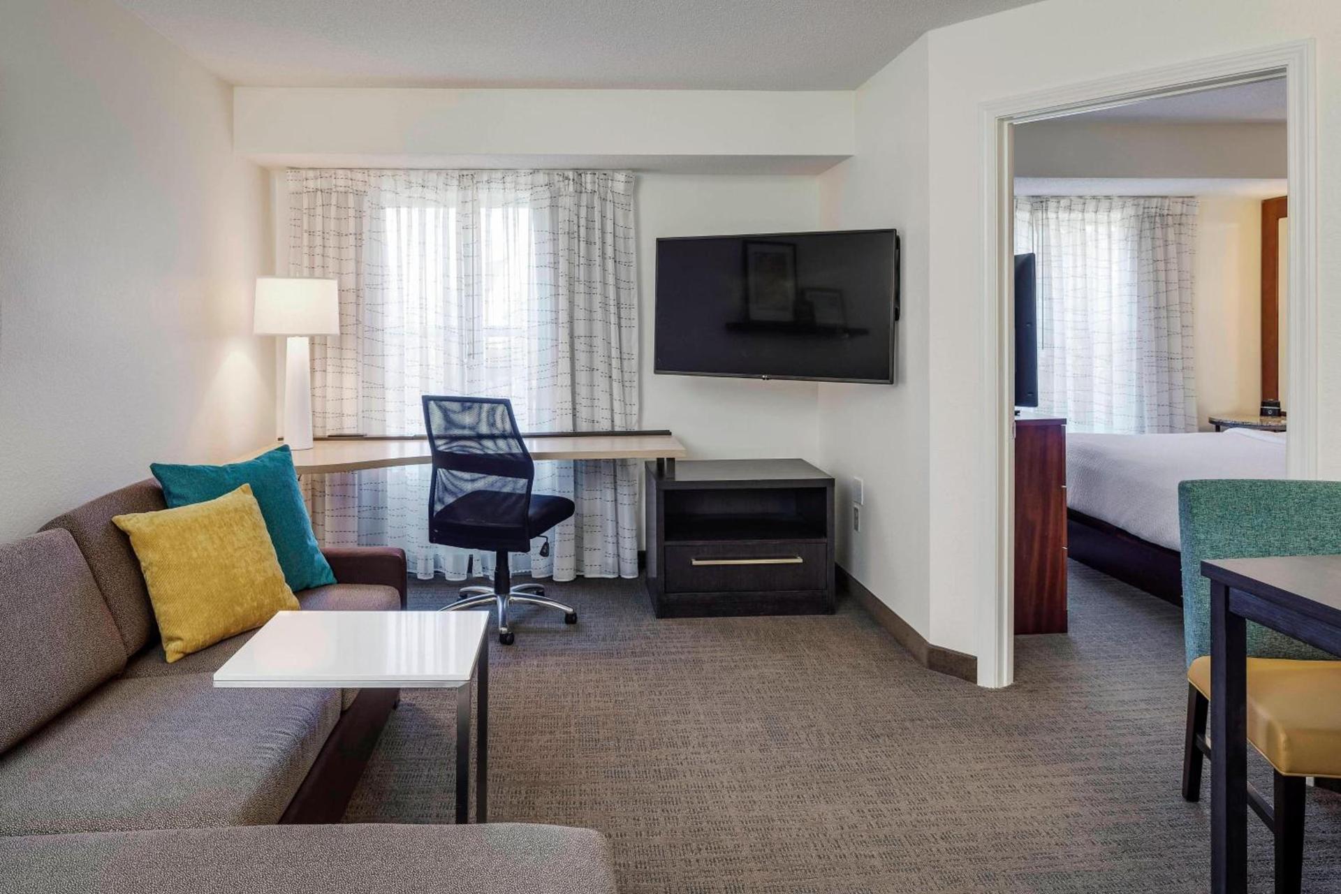 Residence Inn by Marriott Portsmouth photo 11