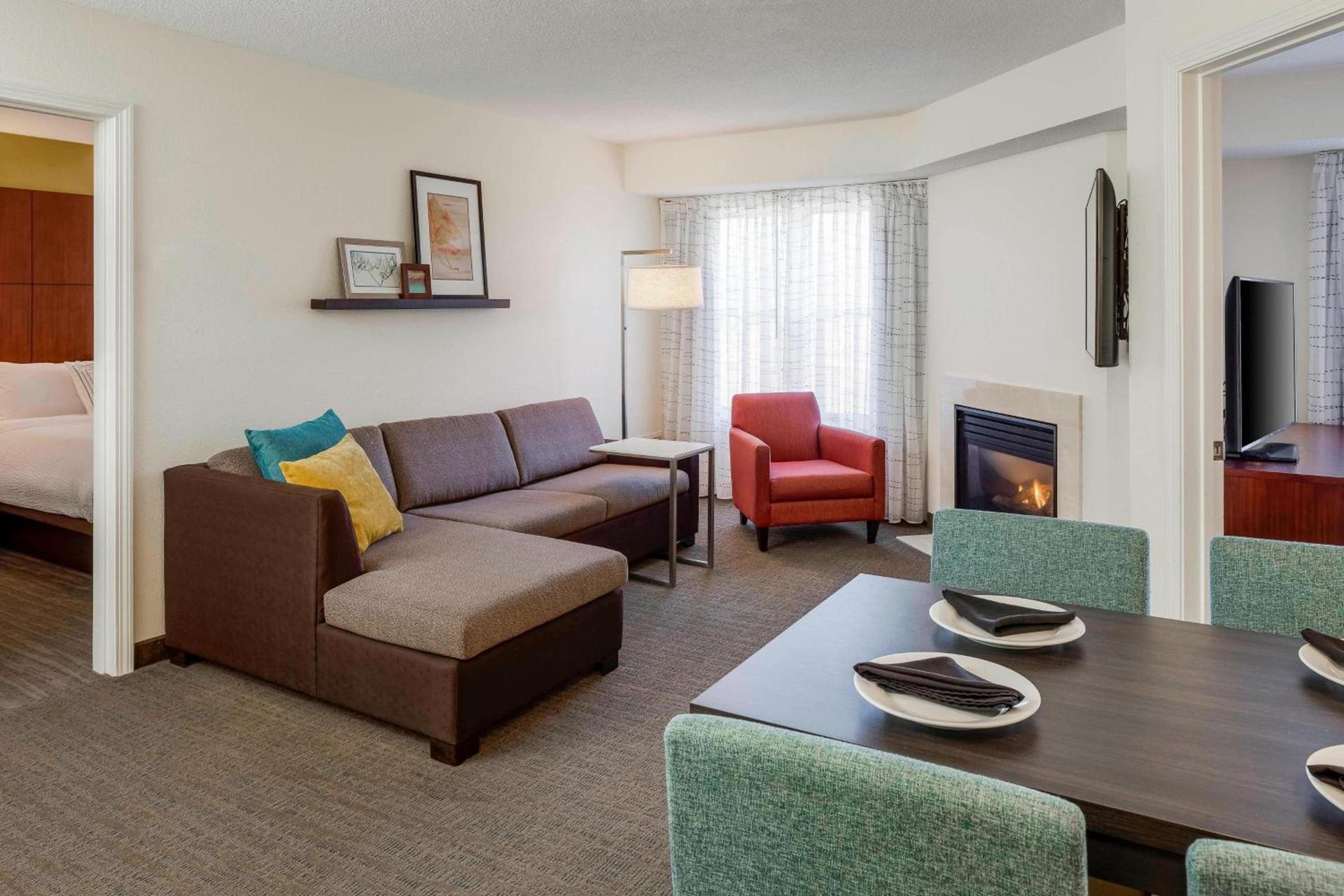 Residence Inn by Marriott Portsmouth photo 18