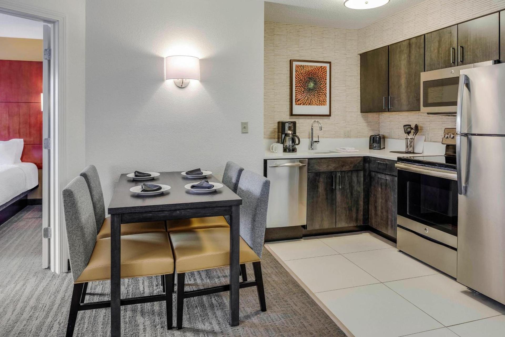 Residence Inn by Marriott Portsmouth photo 20