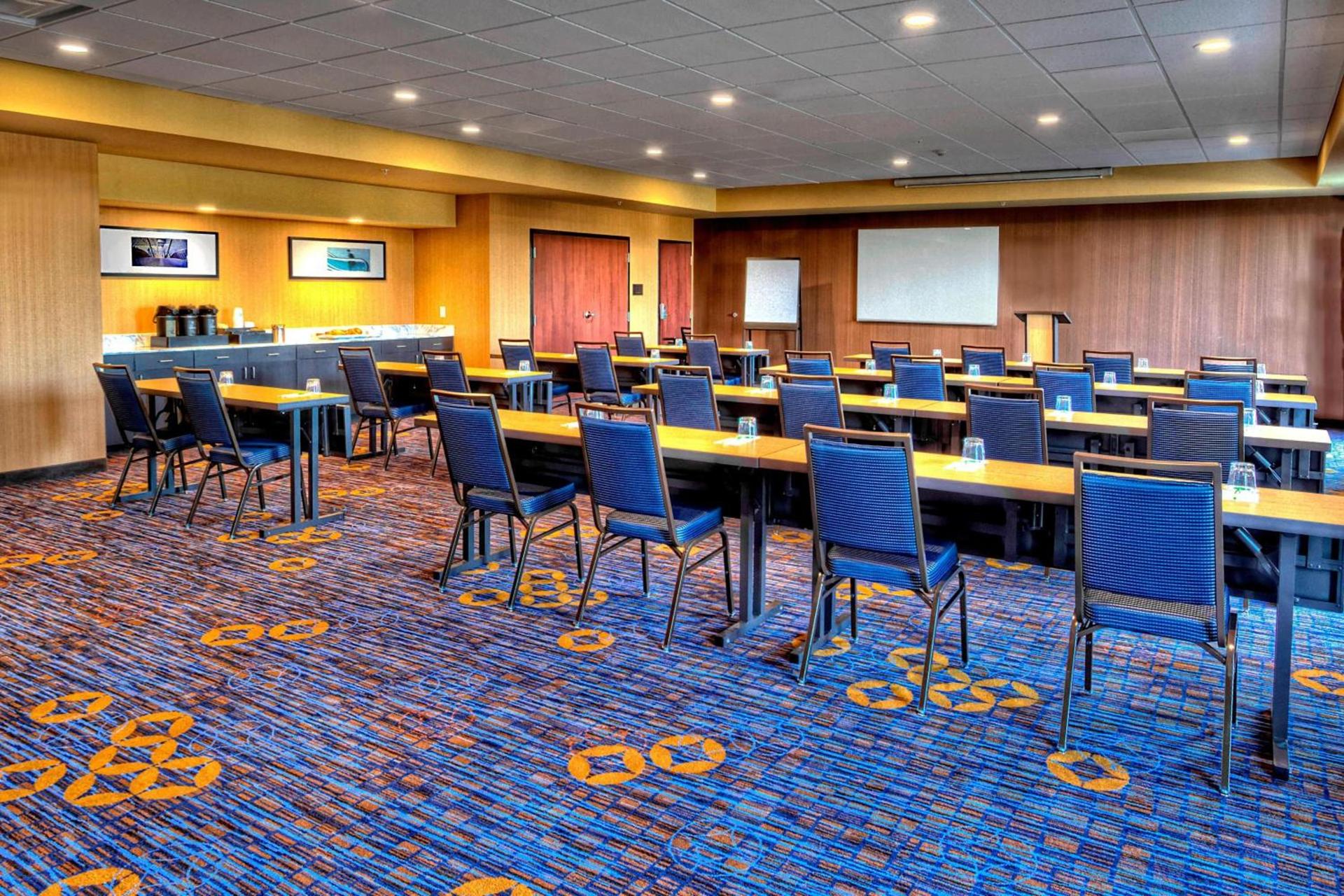 Courtyard by Marriott San Marcos photo 23