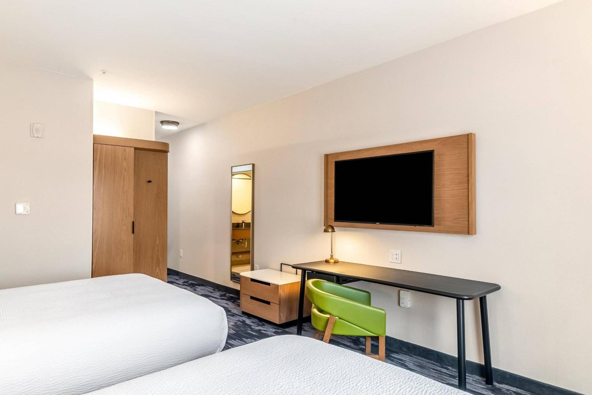 Fairfield Inn & Suites by Marriott Gainesville I-35 photo 6