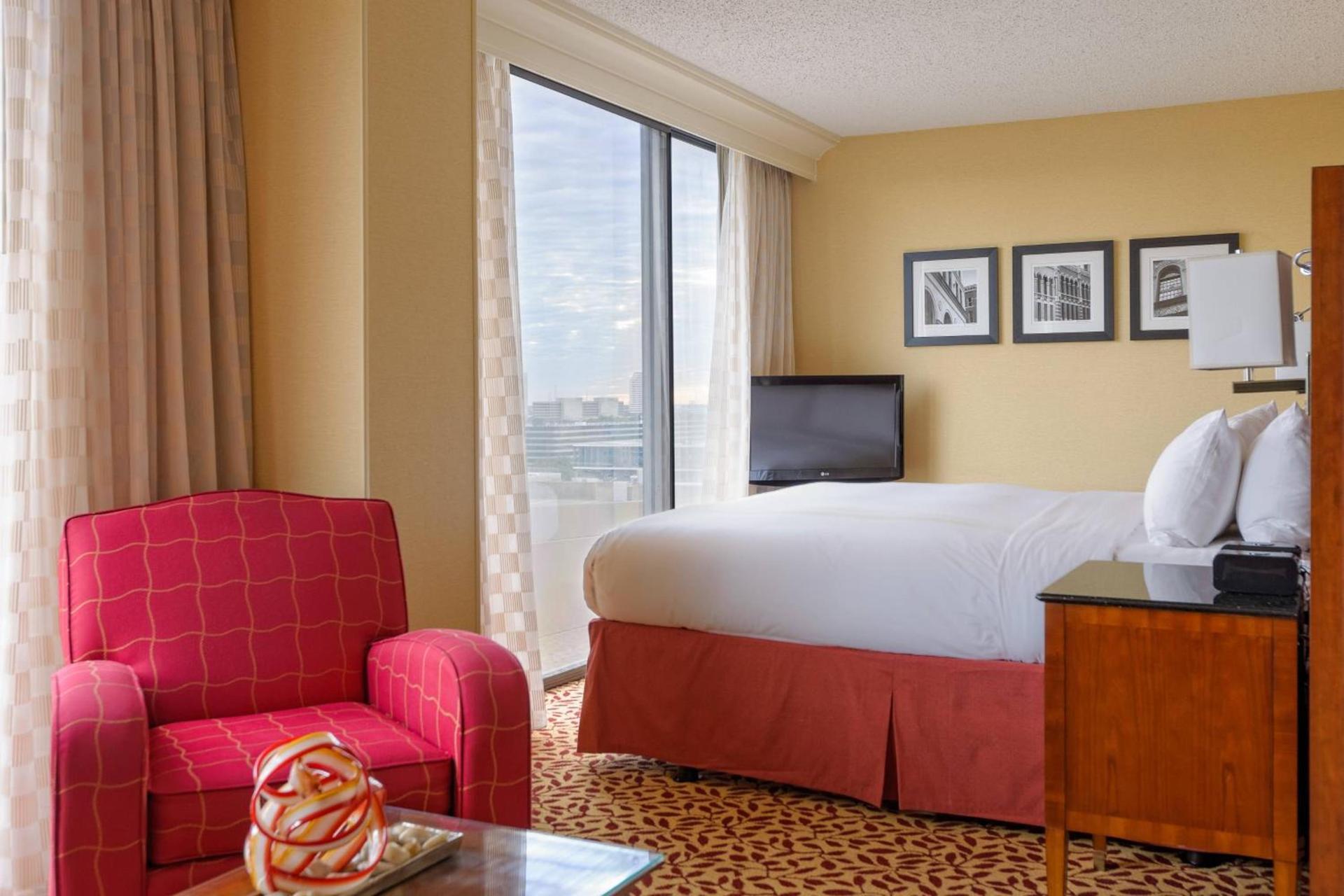 Houston Marriott Uptown by the Galleria photo 16