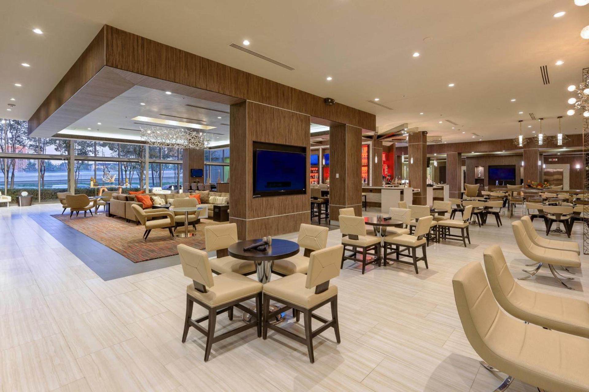 Houston Marriott Uptown by the Galleria photo 9