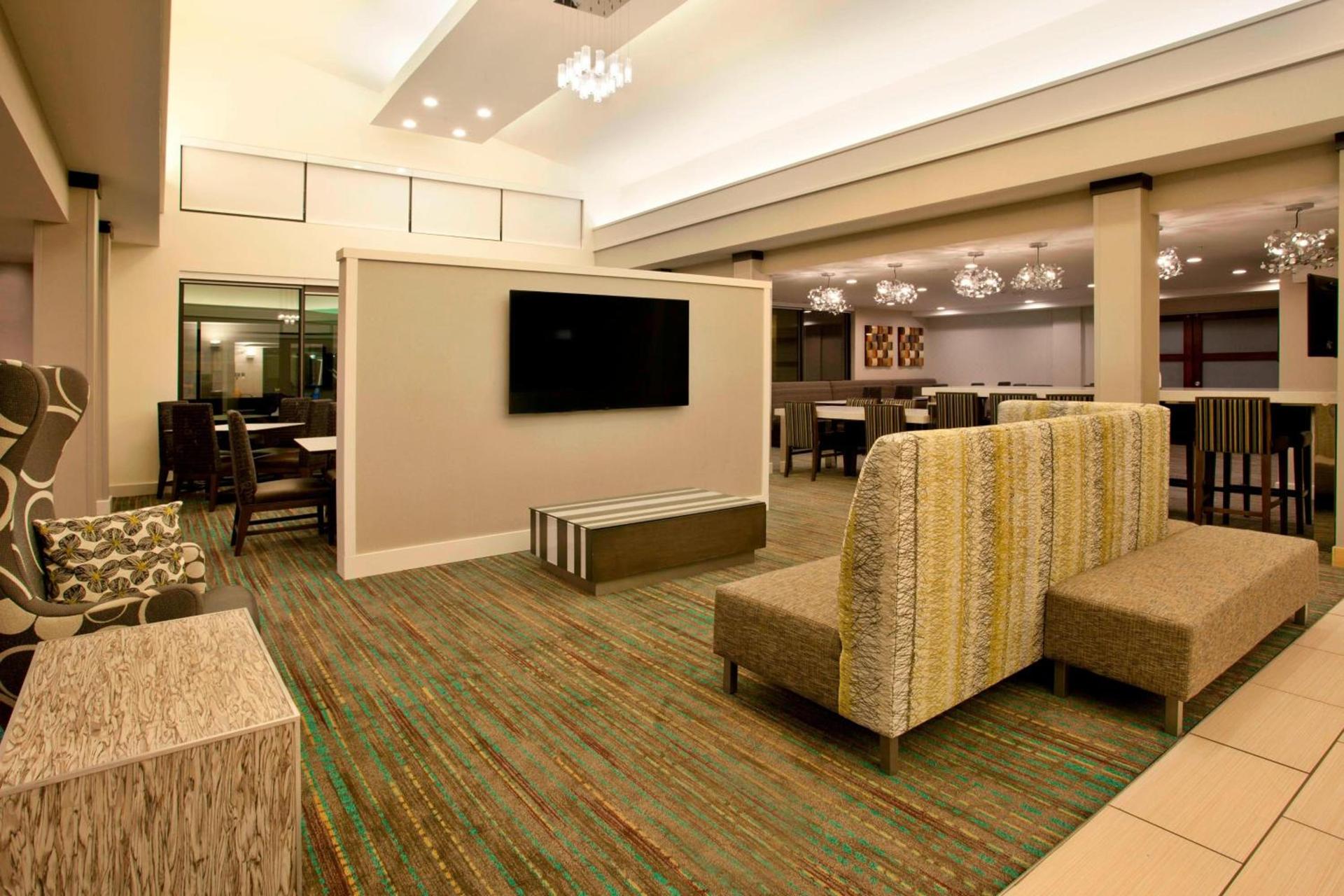 Residence Inn by Marriott Portland Airport at Cascade Station photo 11