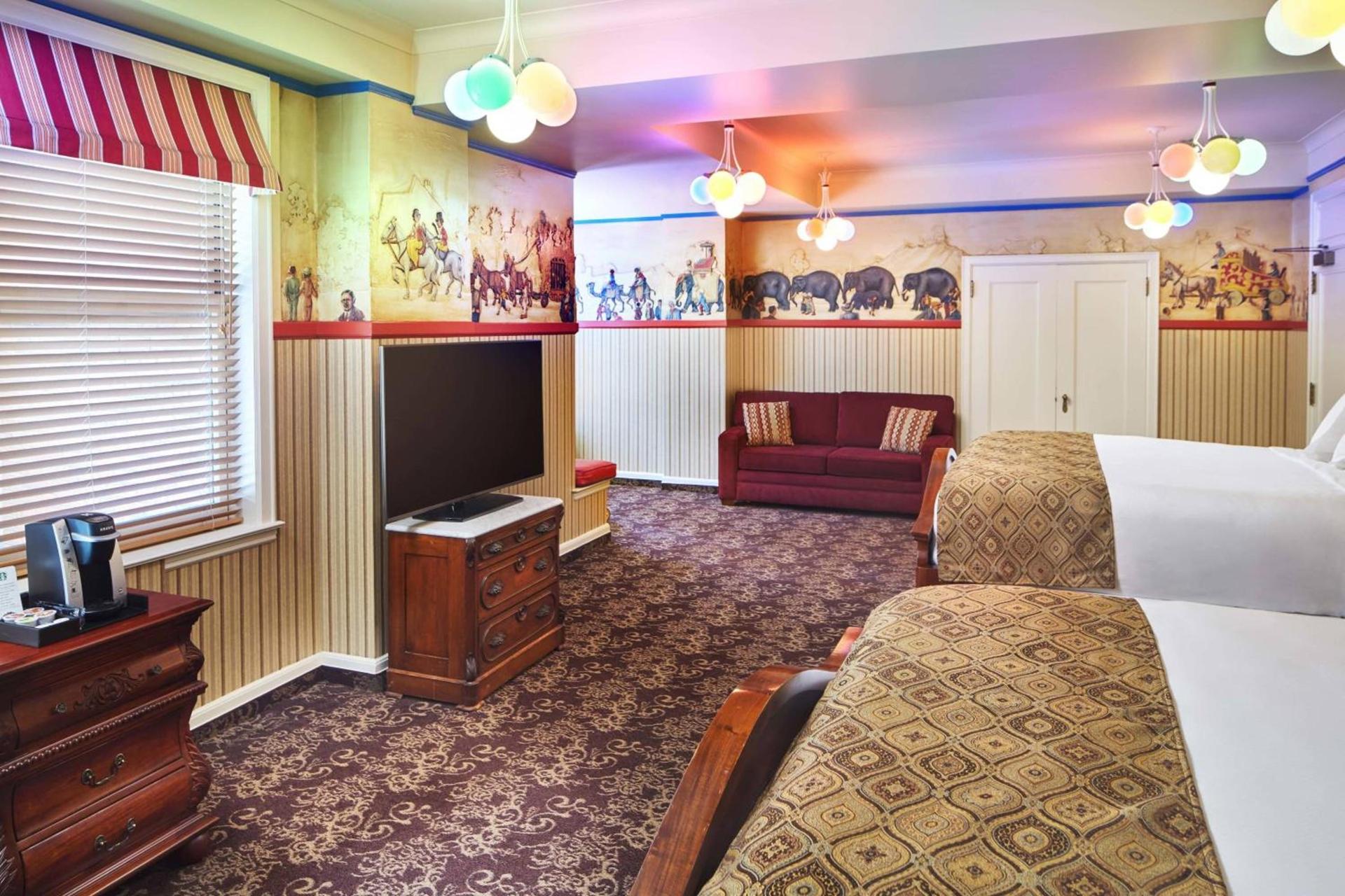 Davenport Hotel, Autograph Collection photo 14