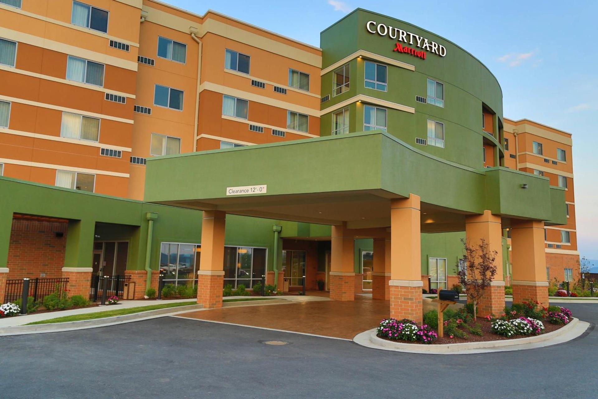 Courtyard by Marriott Morgantown photo 1