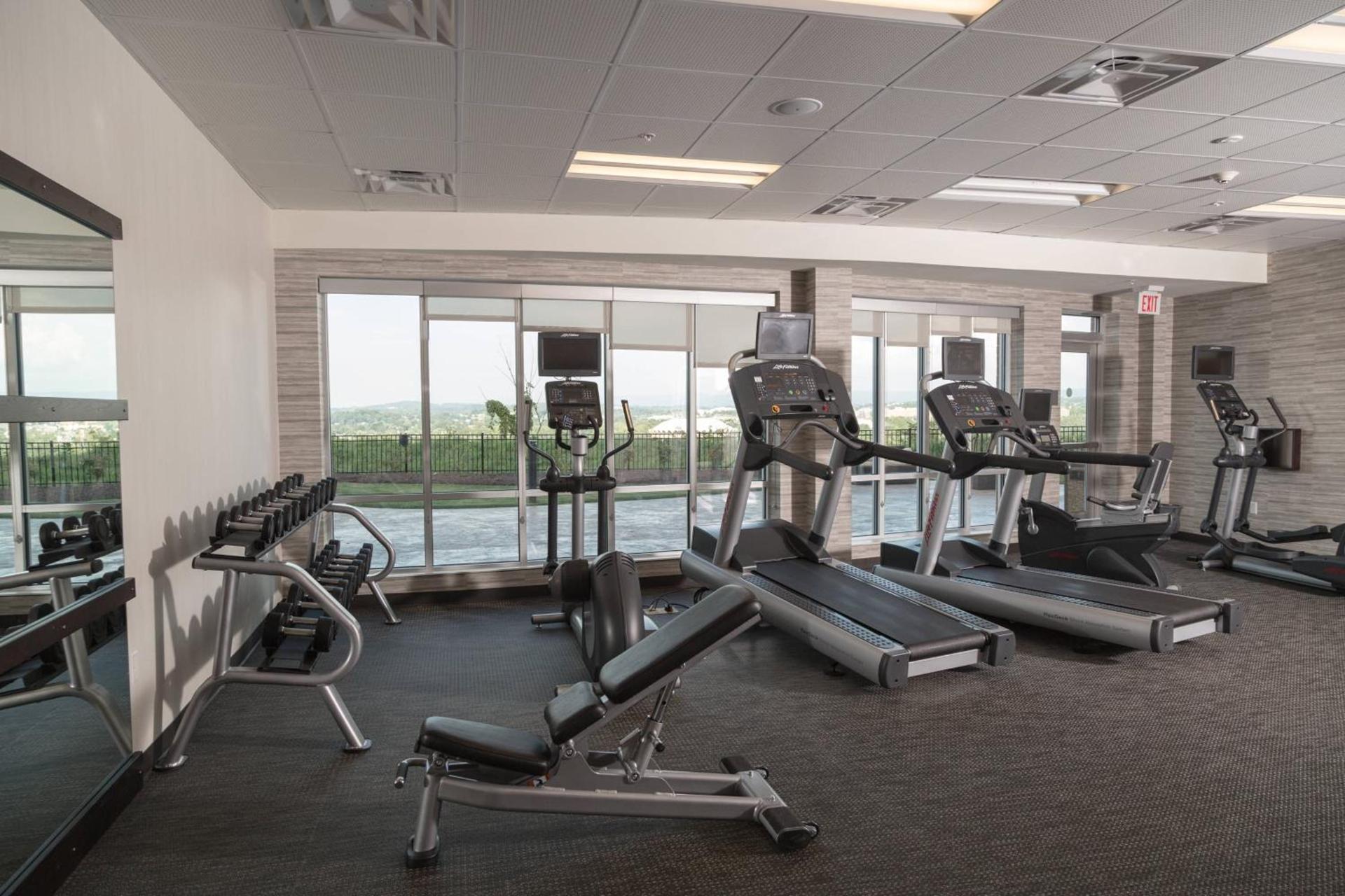 Courtyard by Marriott Morgantown photo 22
