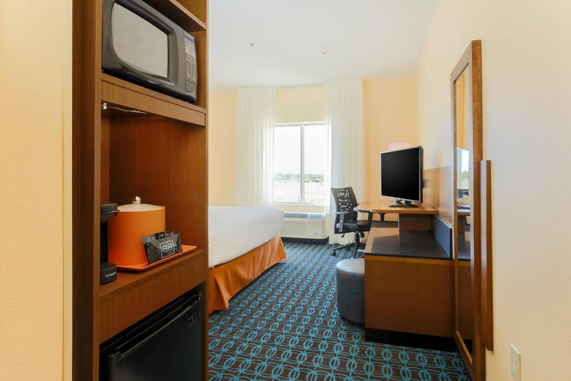 Fairfield Inn & Suites by Marriott Cotulla photo 7