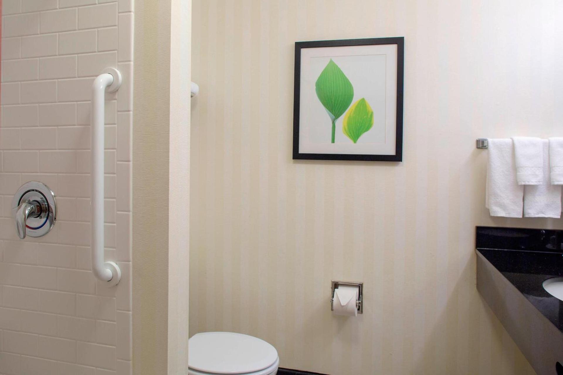 Fairfield Inn and Suites by Marriott Gadsden photo 10