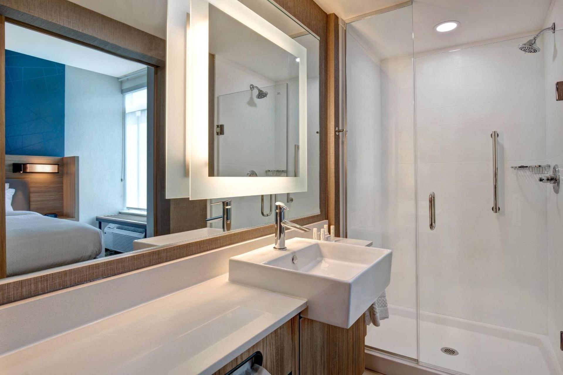 SpringHill Suites by Marriott Orangeburg photo 19
