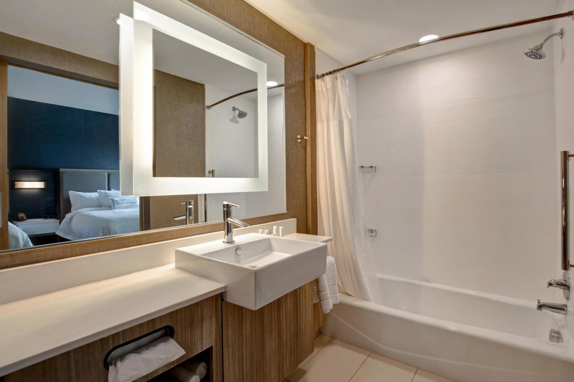 SpringHill Suites by Marriott Orangeburg photo 20