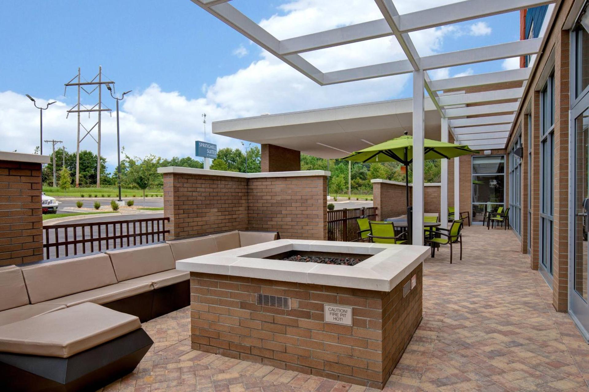 SpringHill Suites by Marriott Orangeburg photo 26