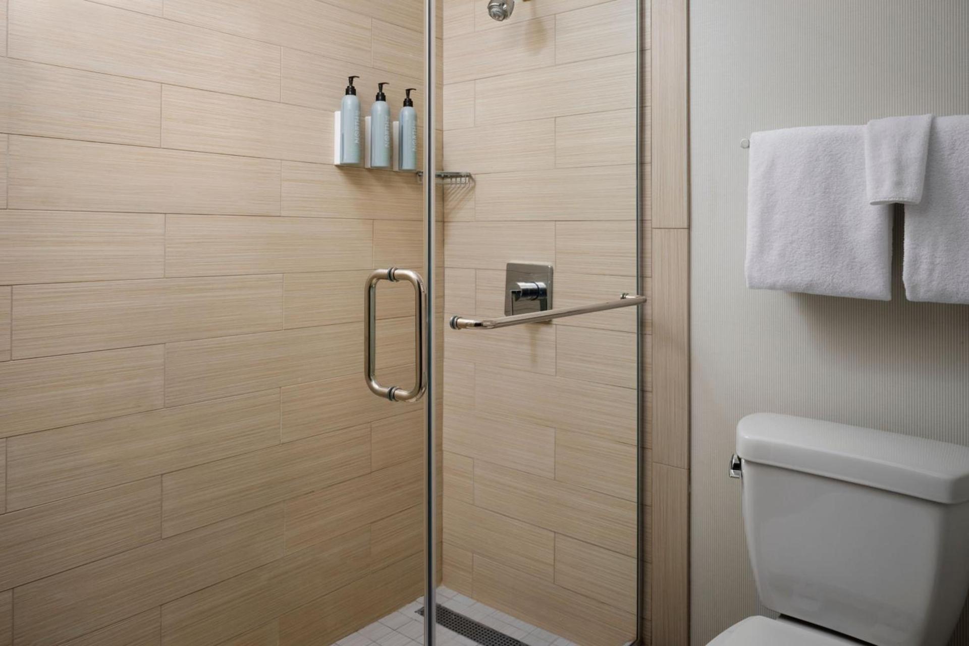 Courtyard by Marriott Santa Rosa photo 9