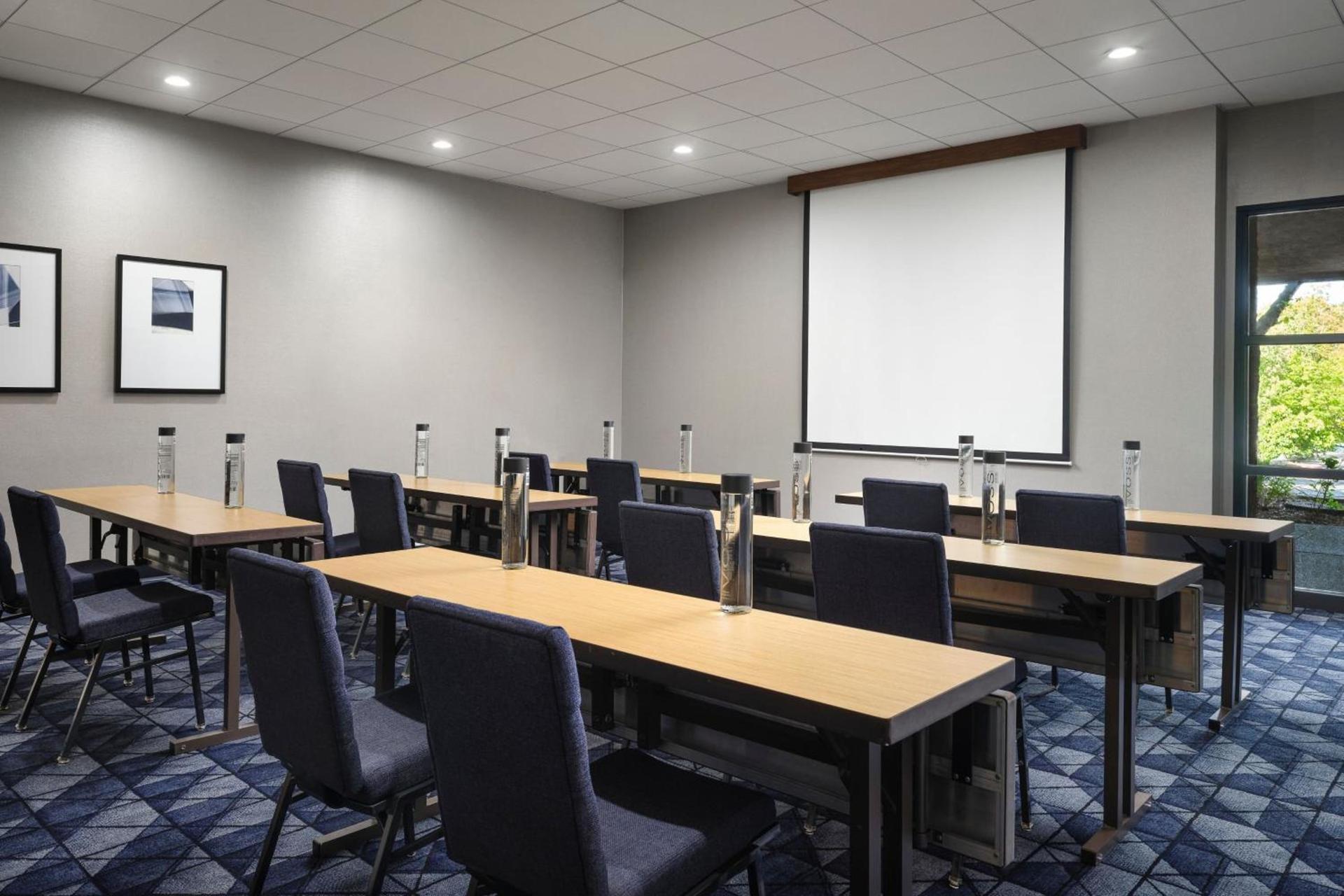 Courtyard by Marriott Santa Rosa photo 29
