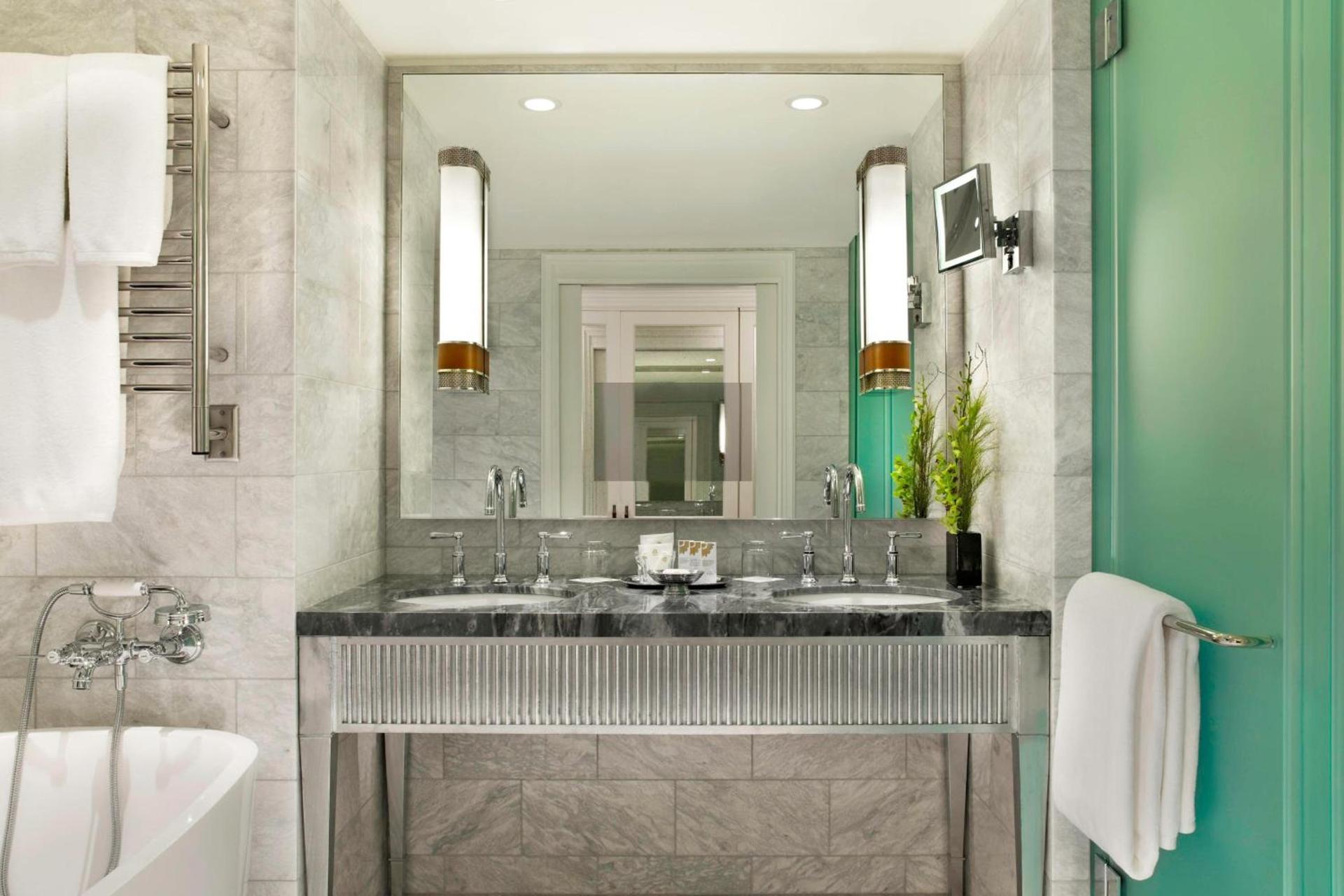 St. Regis Aspen Resort photo 50