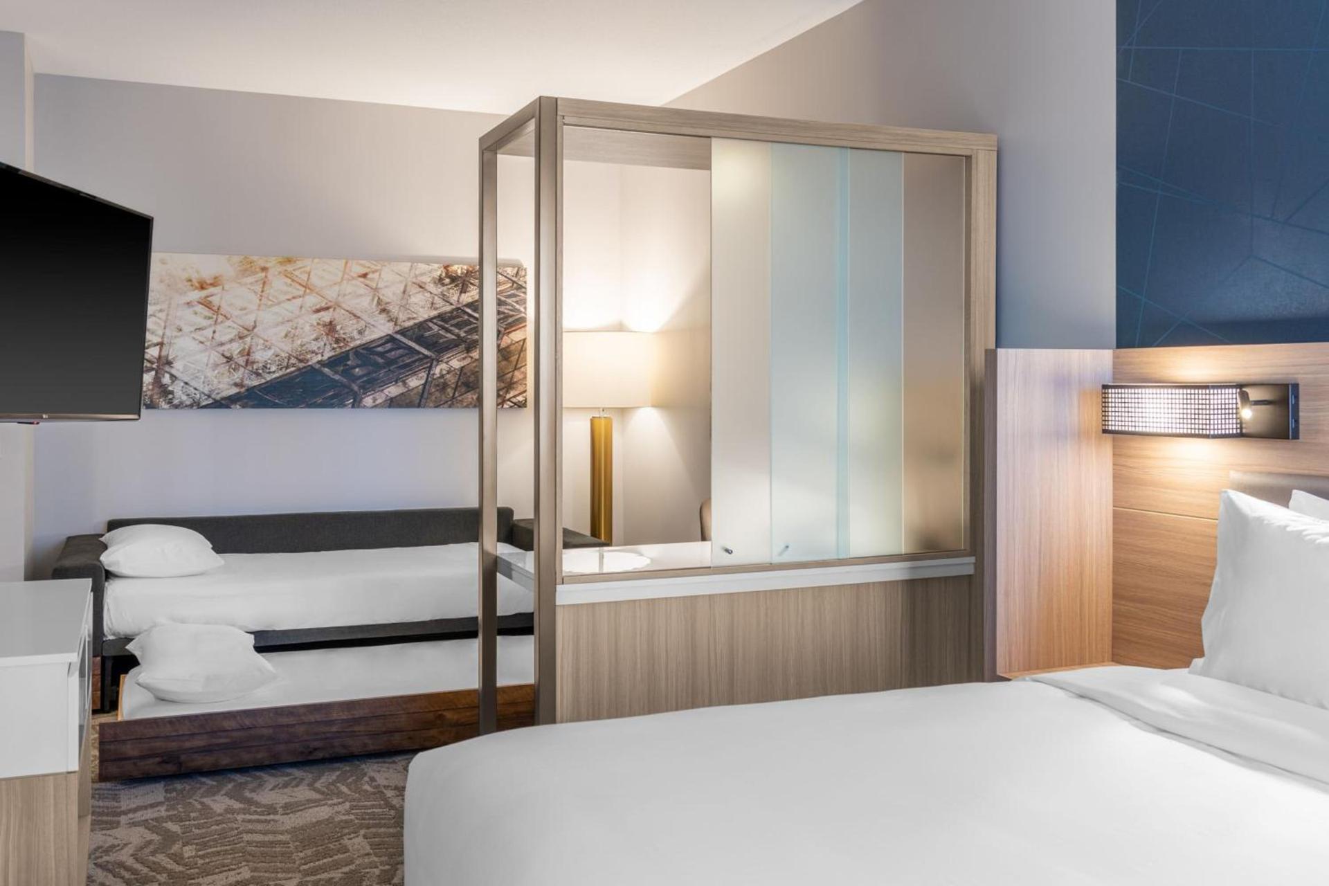 SpringHill Suites by Marriott Overland Park Leawood photo 17