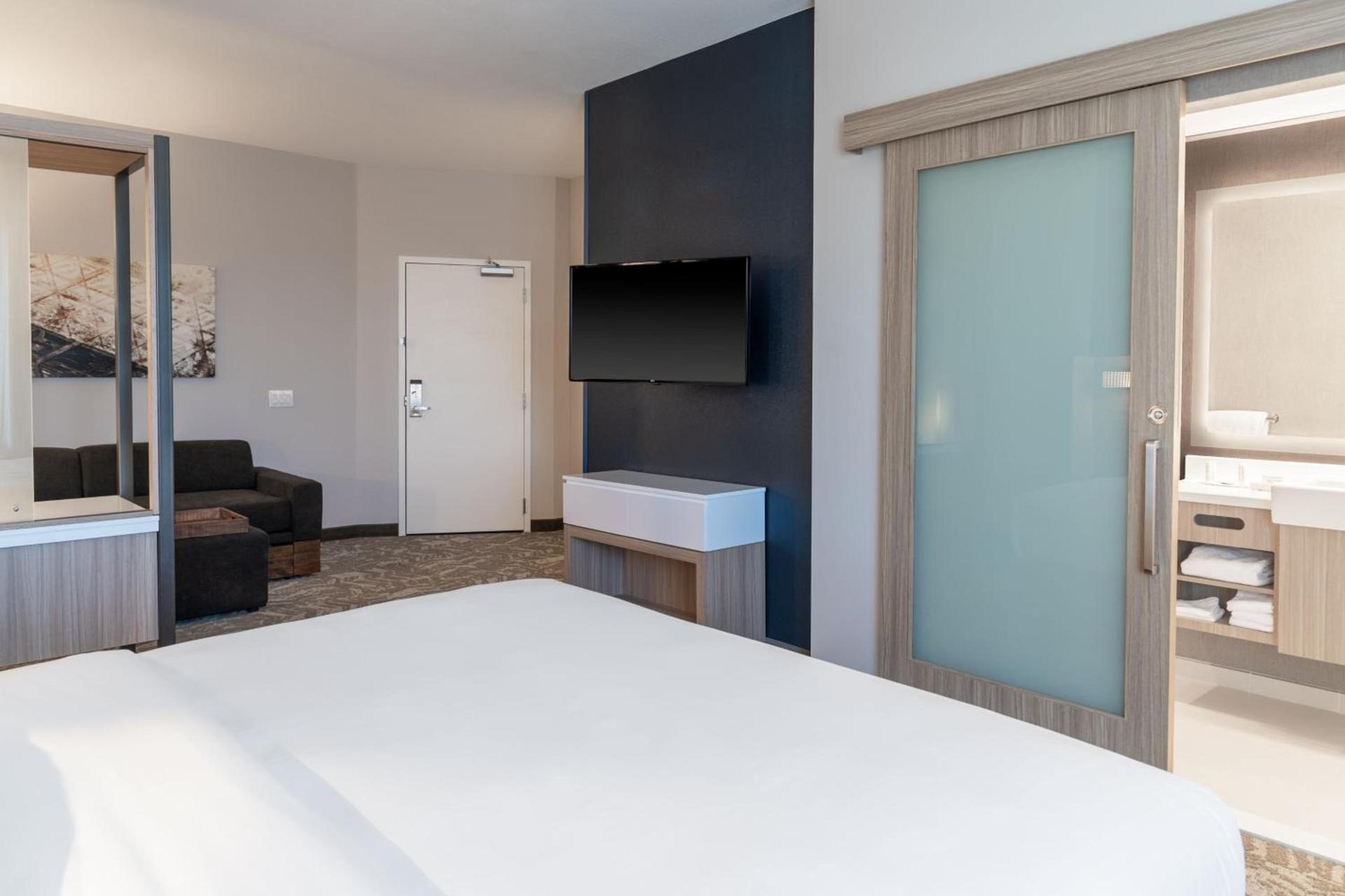 SpringHill Suites by Marriott Overland Park Leawood photo 20