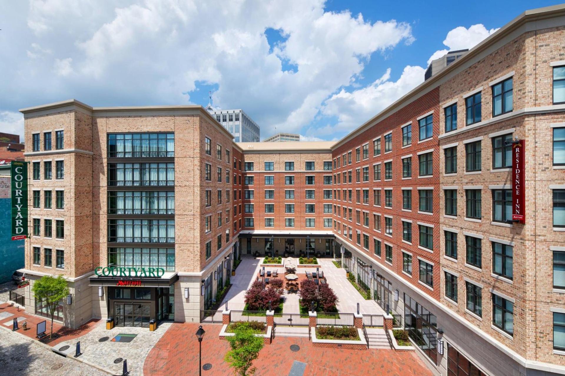 Courtyard by Marriott Richmond Downtown photo 3