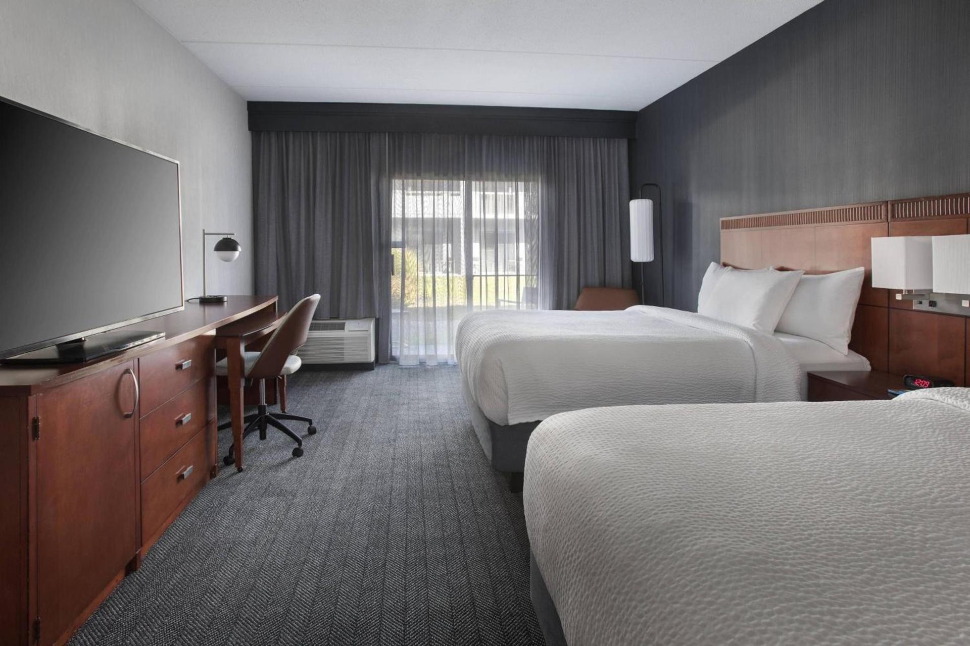 Courtyard by Marriott Poughkeepsie photo 5