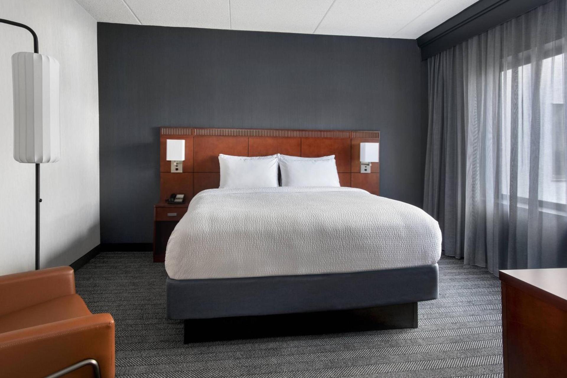 Courtyard by Marriott Poughkeepsie photo 11