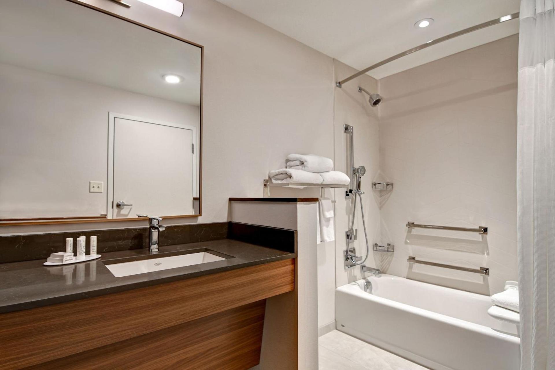 Fairfield Inn & Suites by Marriott Selinsgrove photo 9