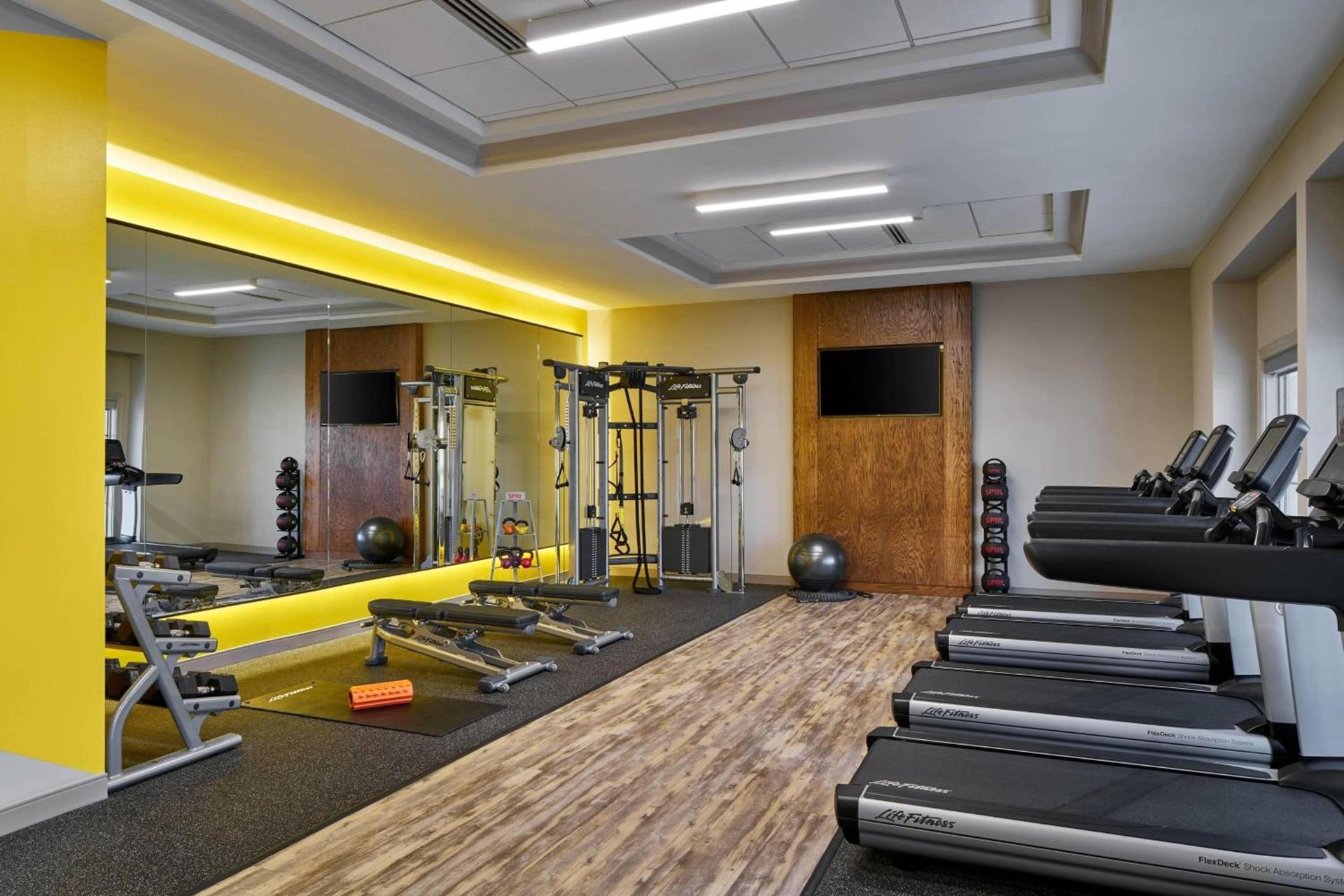 Delta Hotels by Marriott Norfolk Airport photo 20