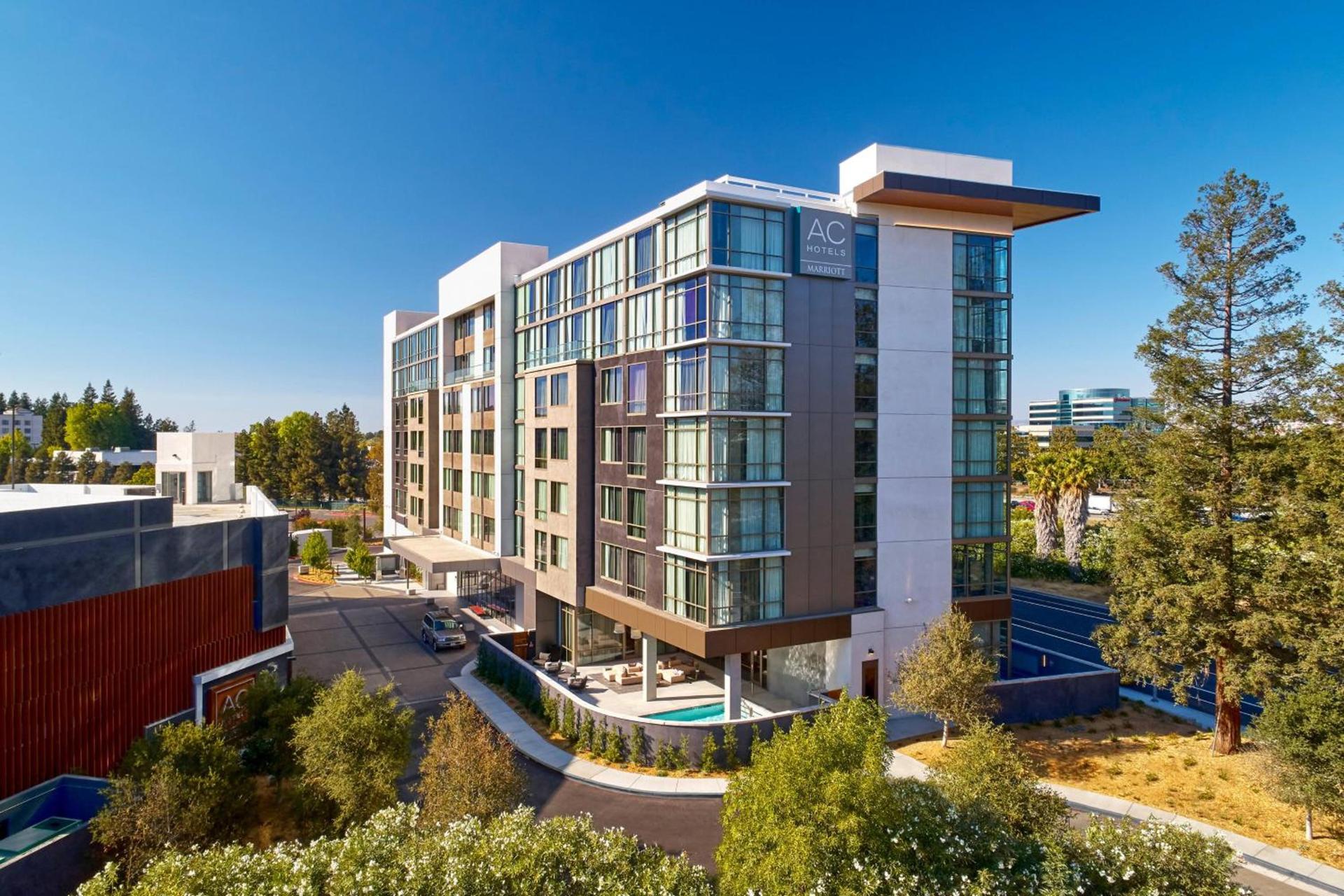 AC Hotel by Marriott San Jose Santa Clara photo 3