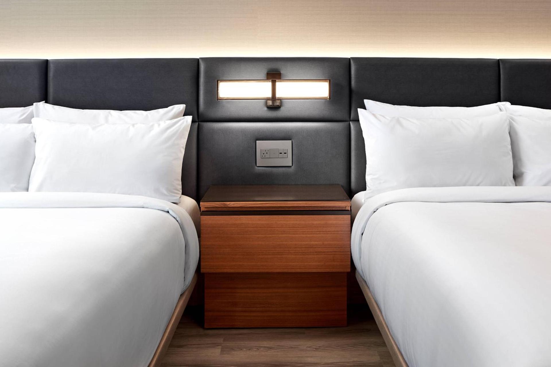 AC Hotel by Marriott San Jose Santa Clara photo 16
