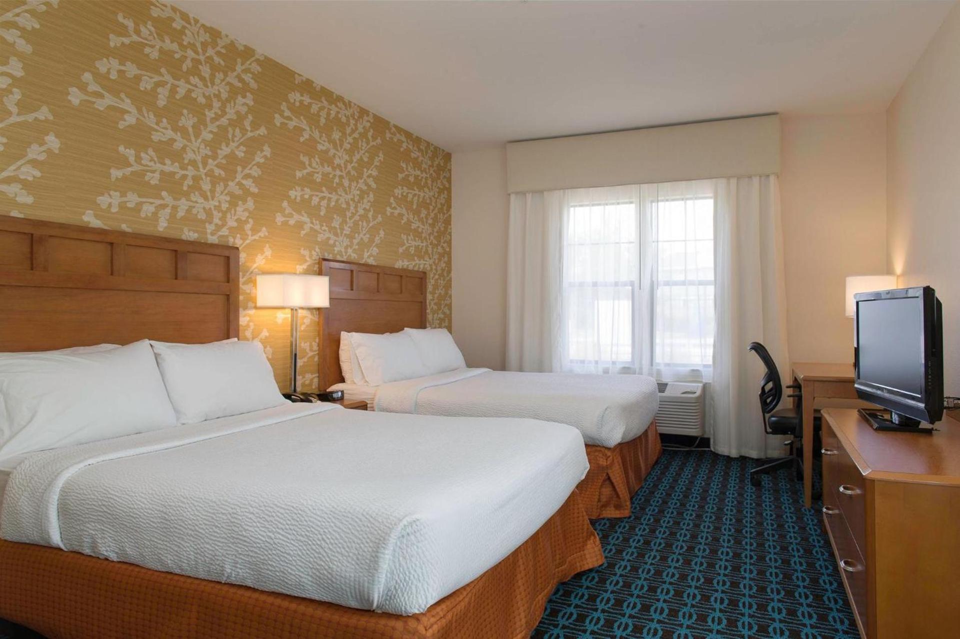 Fairfield Inn and Suites Santa Rosa Sebastopol photo 5