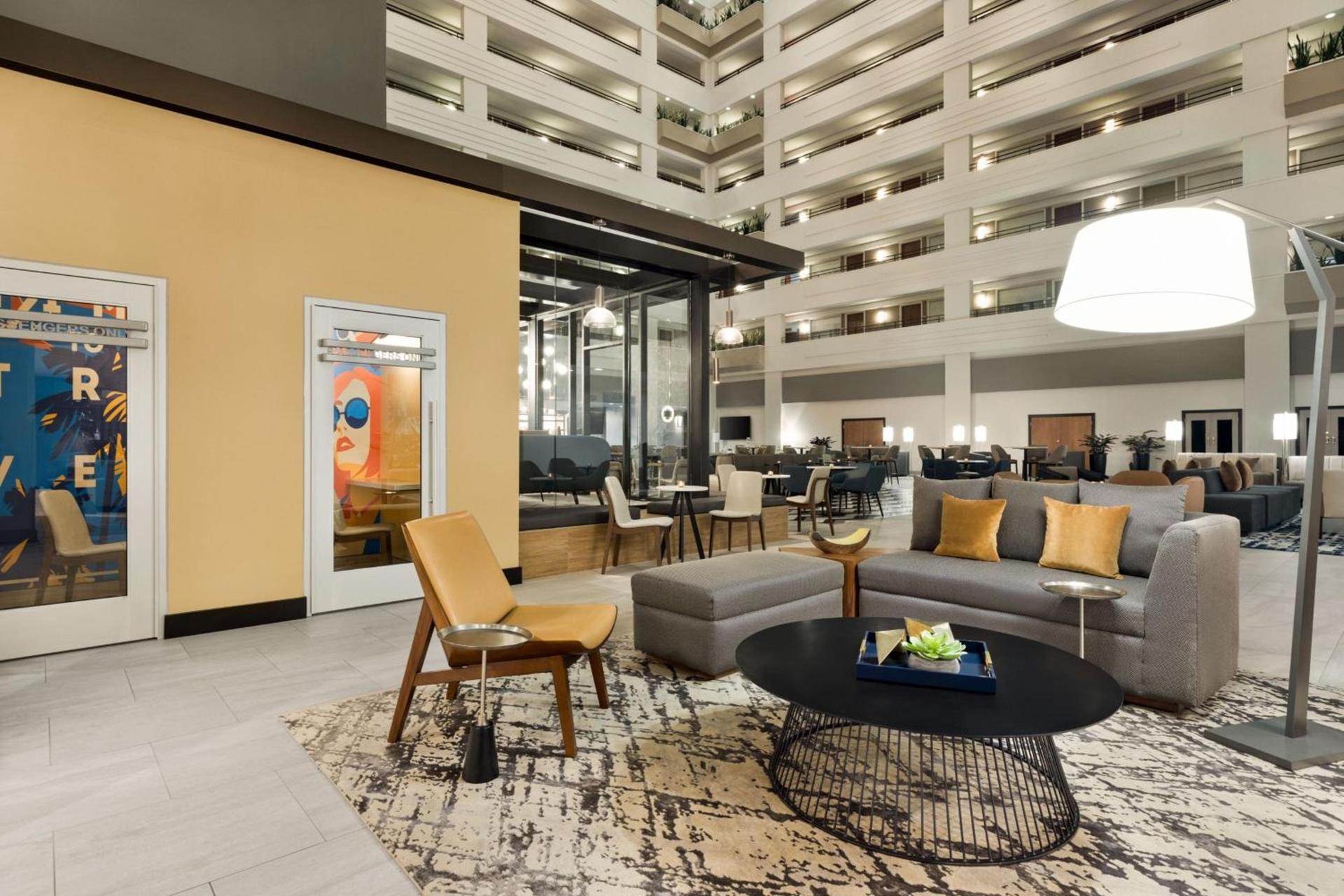 Sheraton Suites Chicago O'Hare photo 4
