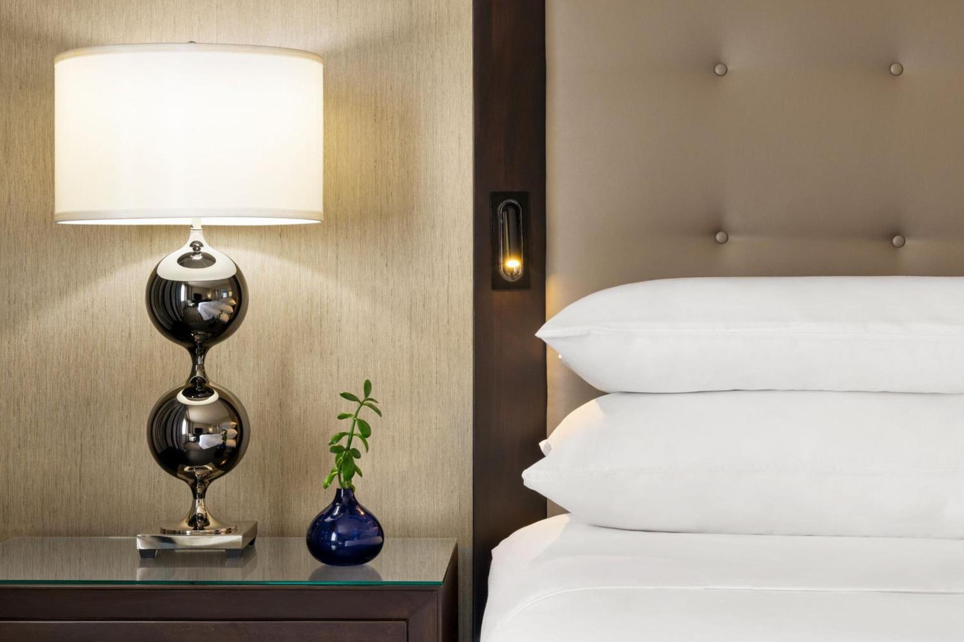 Sheraton Suites Chicago O'Hare photo 13