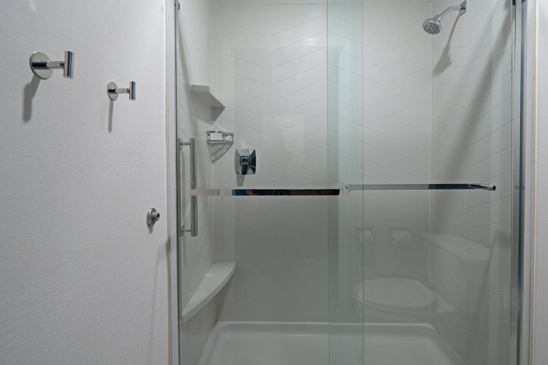 Fairfield by Marriott Inn & Suites Seattle Sea-Tac Airport photo 8