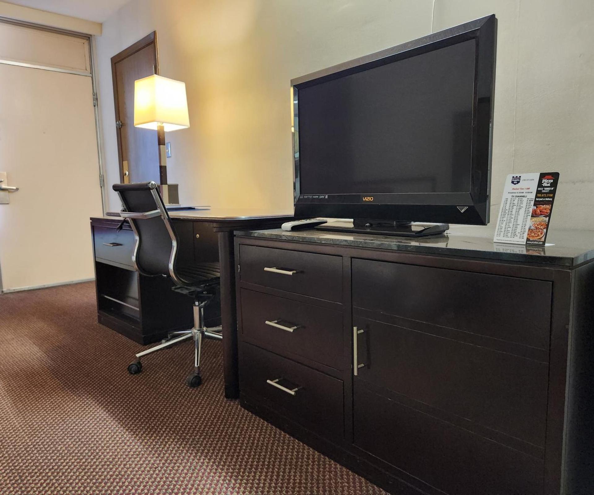 Travelodge by Wyndham Oakley photo 3