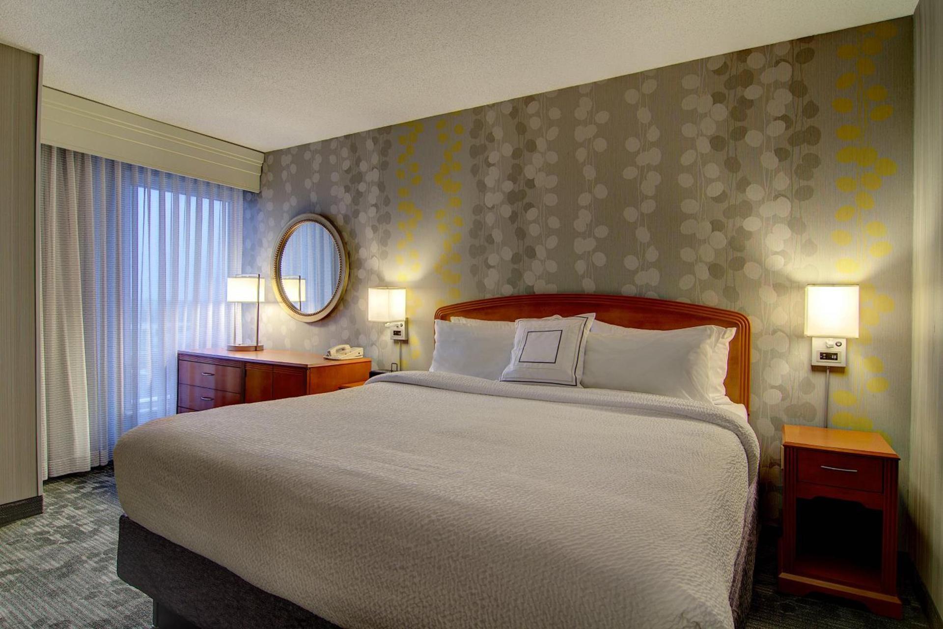 Courtyard by Marriott Tysons McLean photo 9