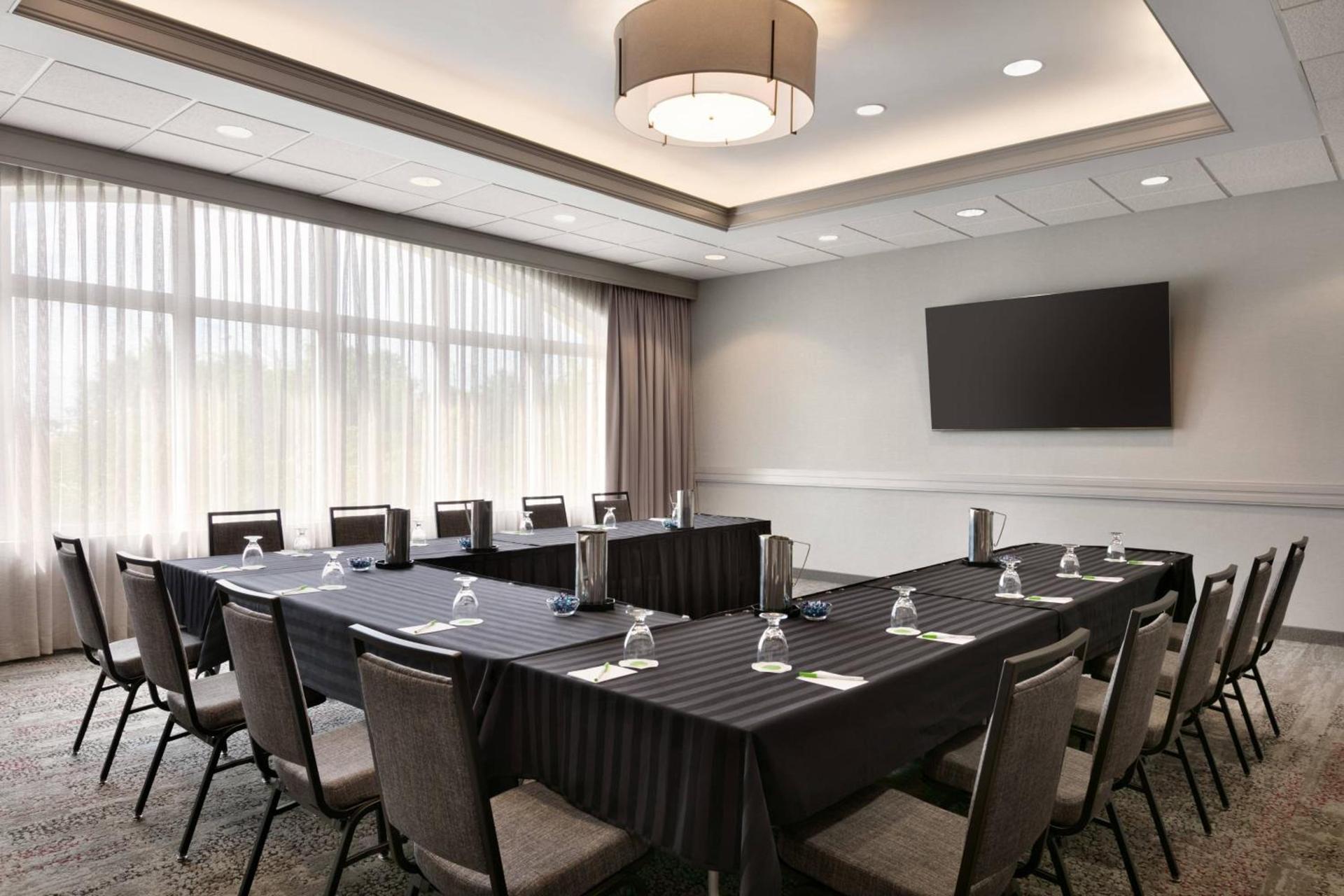 Courtyard by Marriott Tysons McLean photo 27