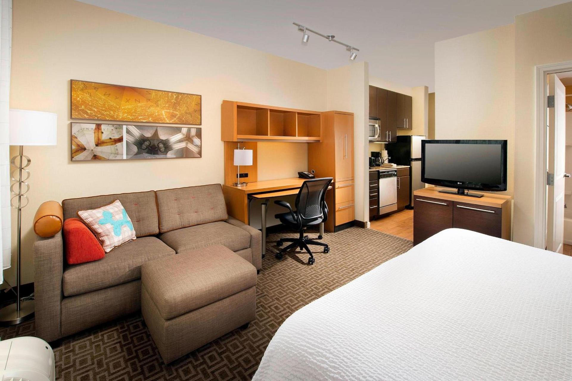 TownePlace Suites by Marriott Lexington Park Patuxent River Naval Air Station photo 6