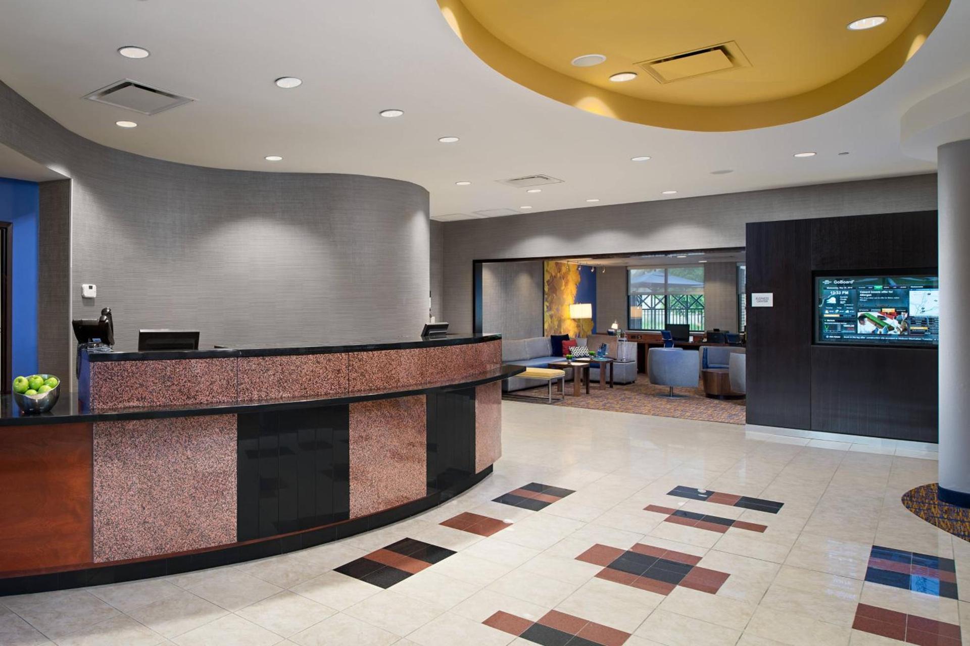 Courtyard by Marriott Hanover Lebanon photo 2