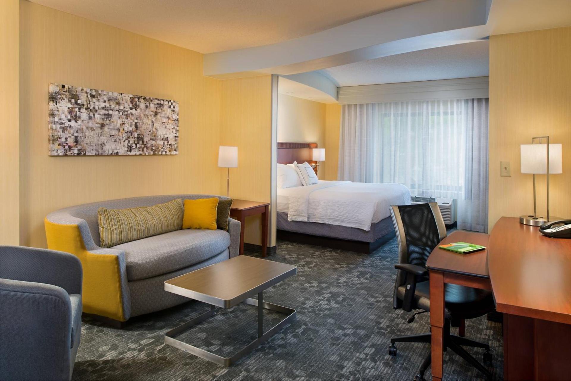 Courtyard by Marriott Hanover Lebanon photo 9
