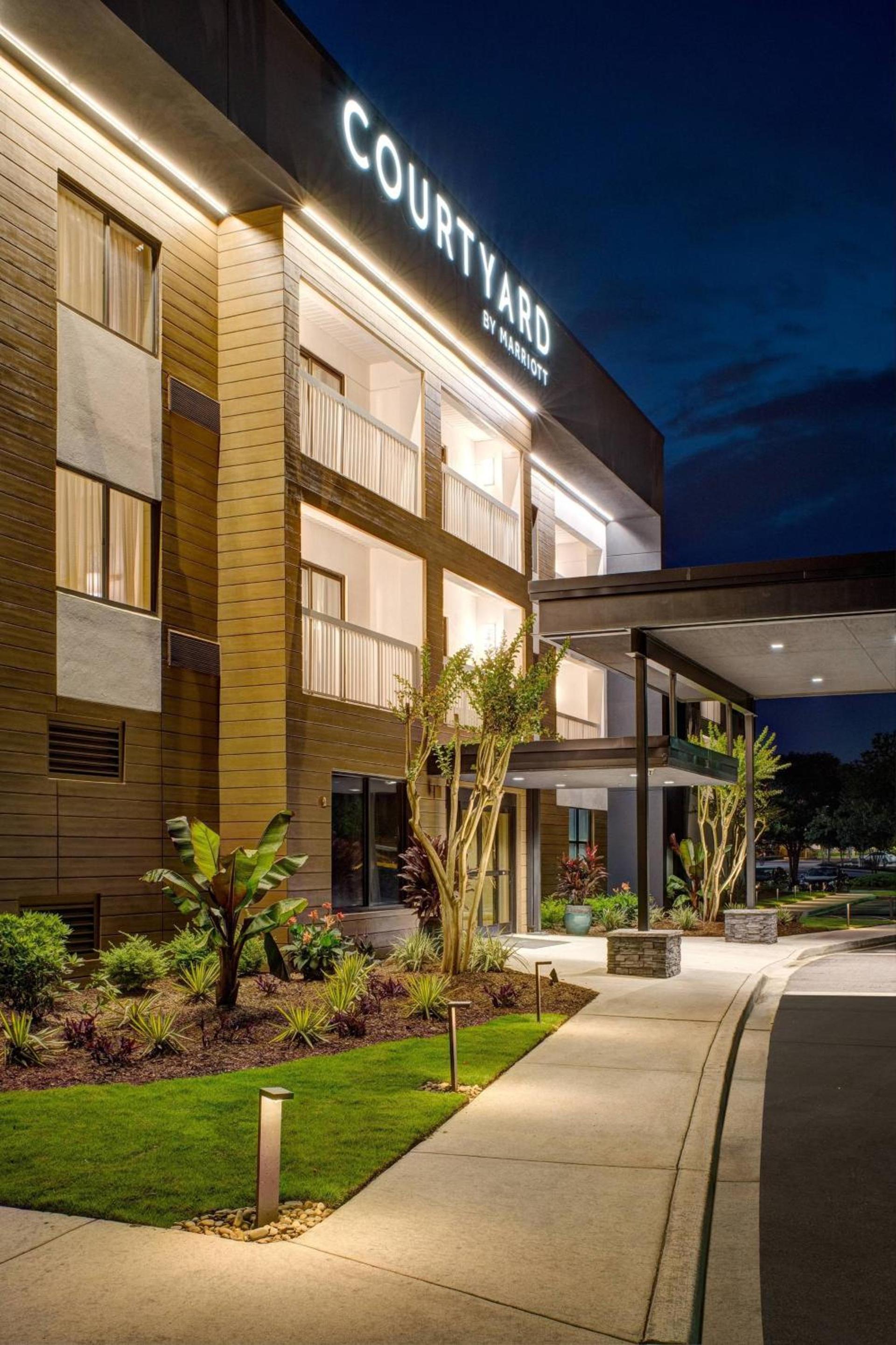 Courtyard by Marriott Columbia Northeast/Fort Jackson Area photo 7