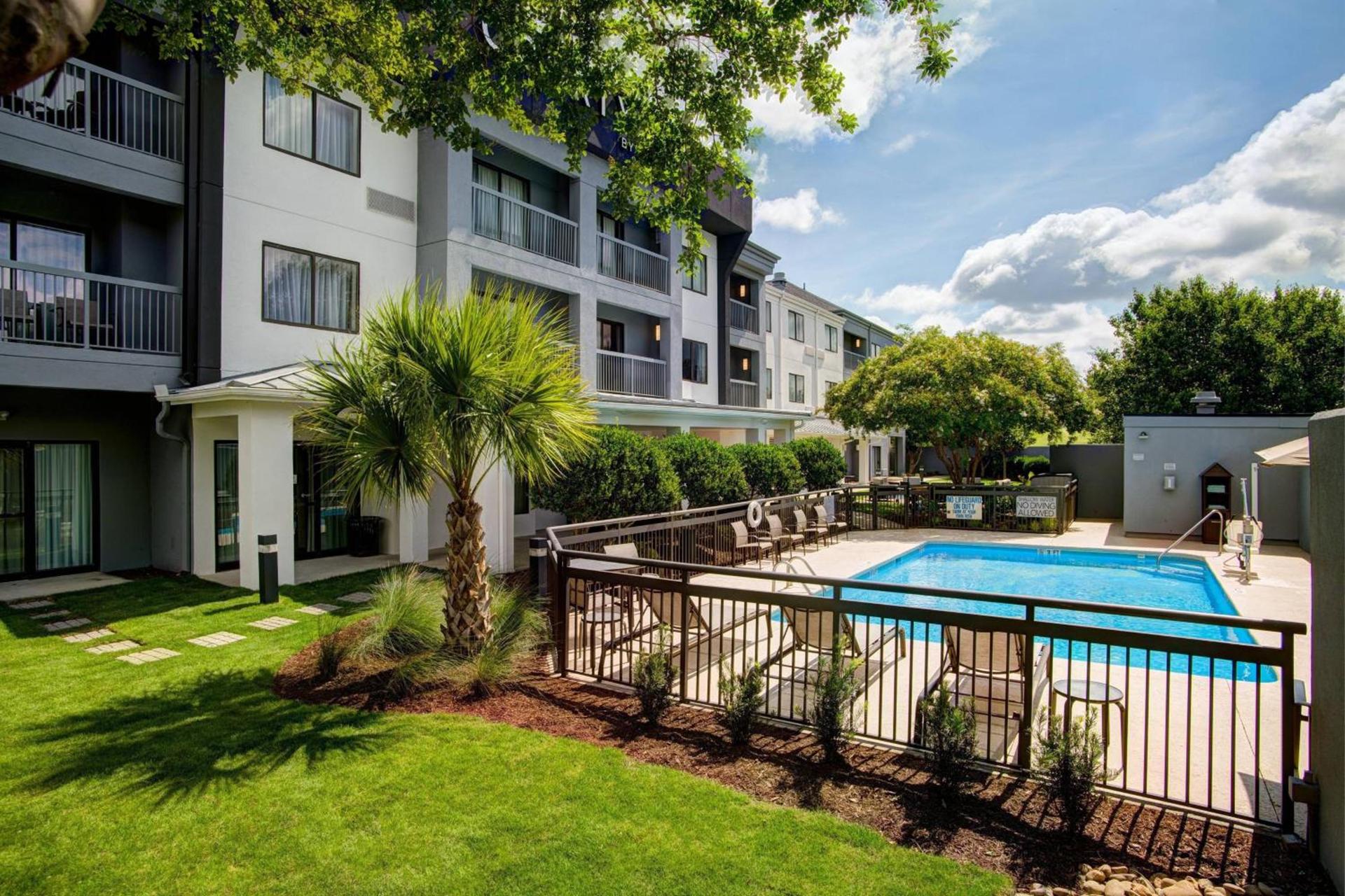 Courtyard by Marriott Columbia Northeast/Fort Jackson Area photo 12