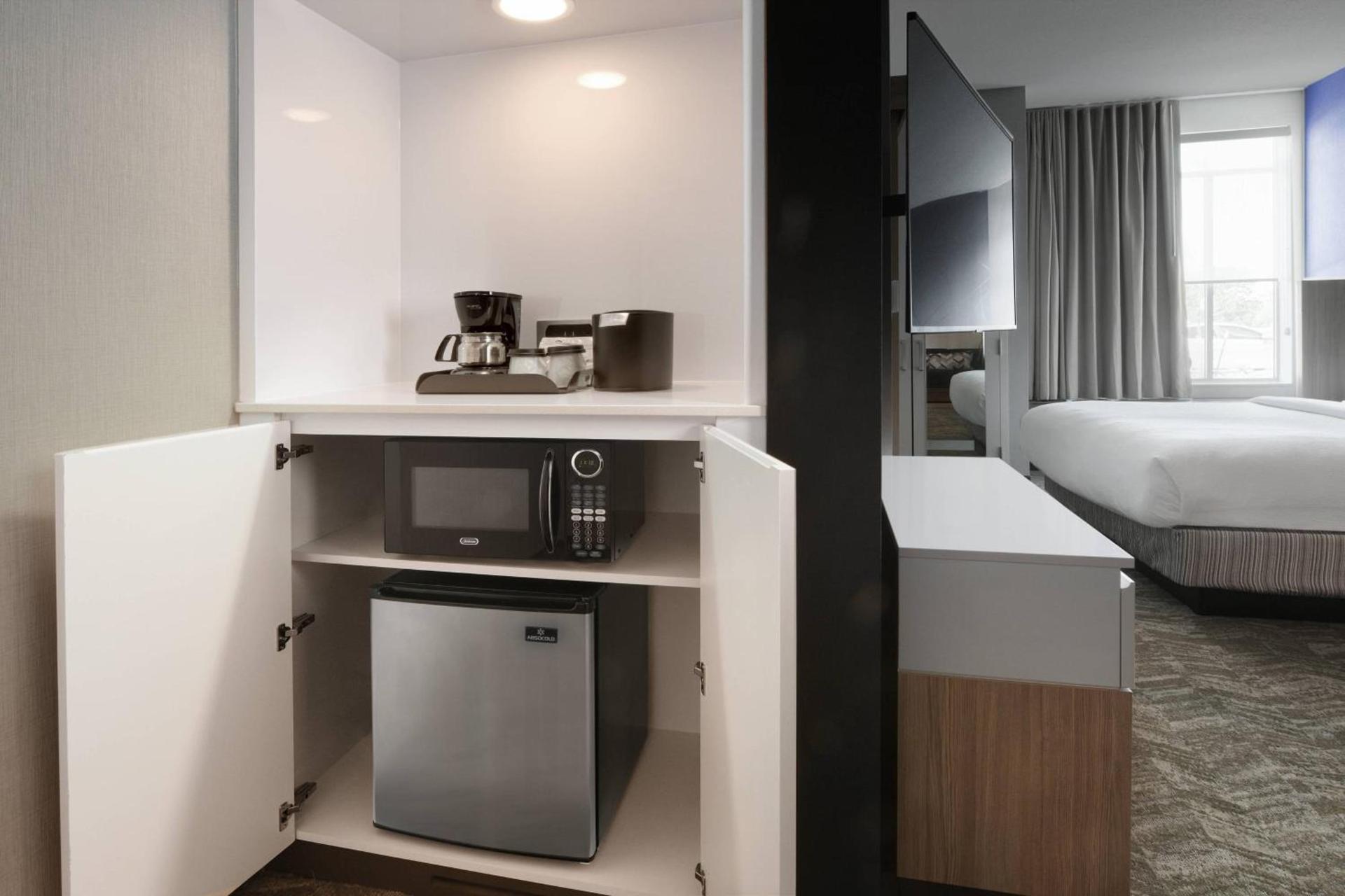SpringHill Suites Dallas DFW Airport South/CentrePort photo 10