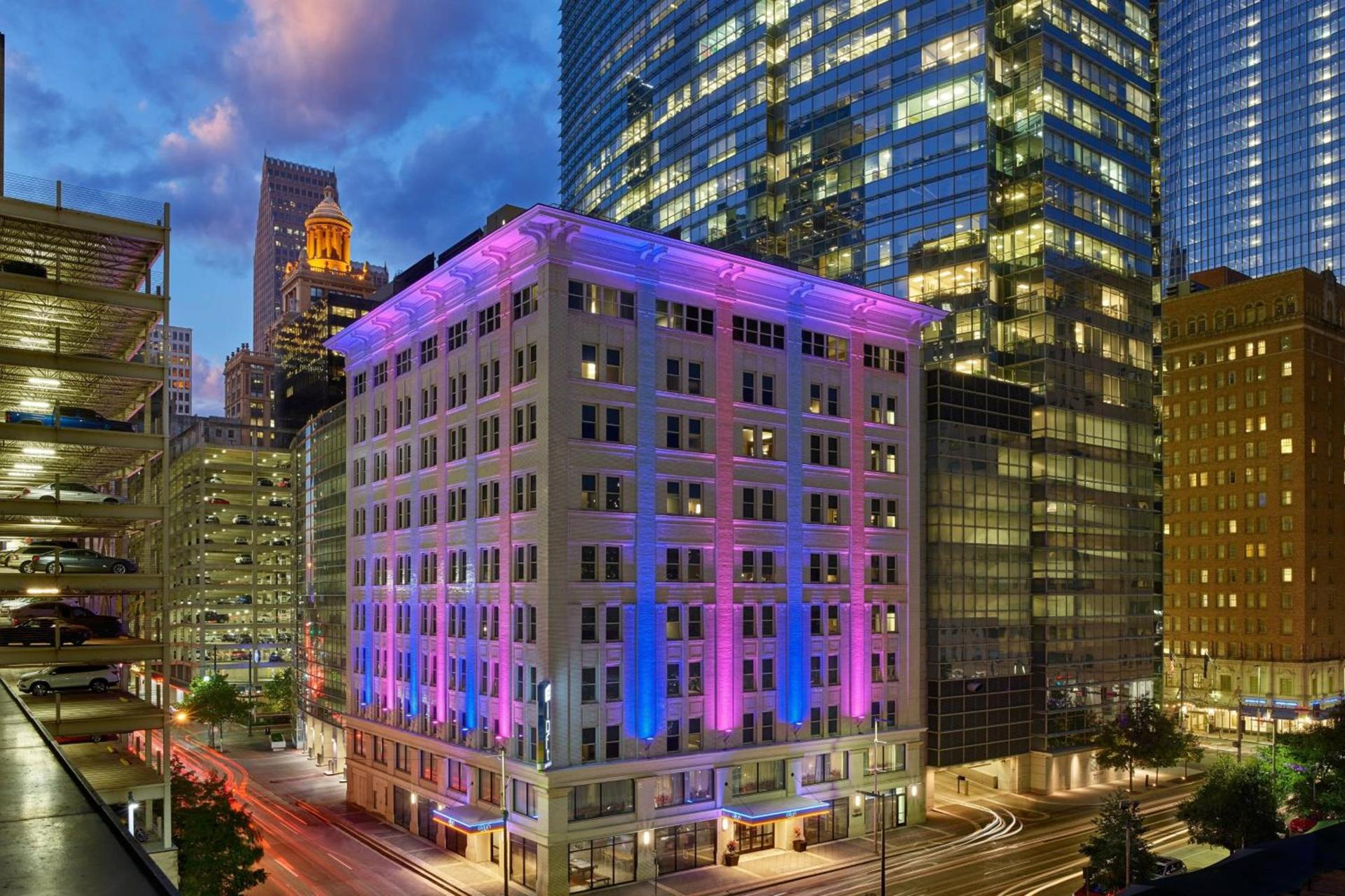 Aloft by Marriott Houston Downtown photo 1