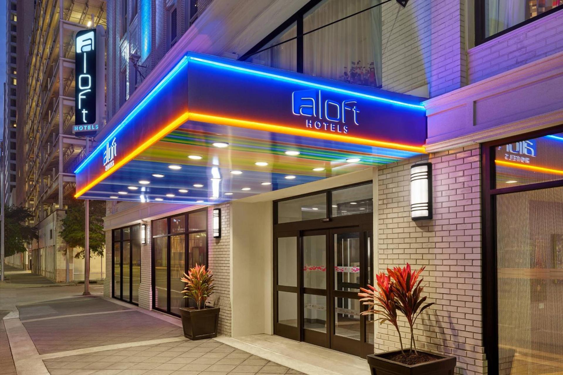 Aloft by Marriott Houston Downtown photo 5