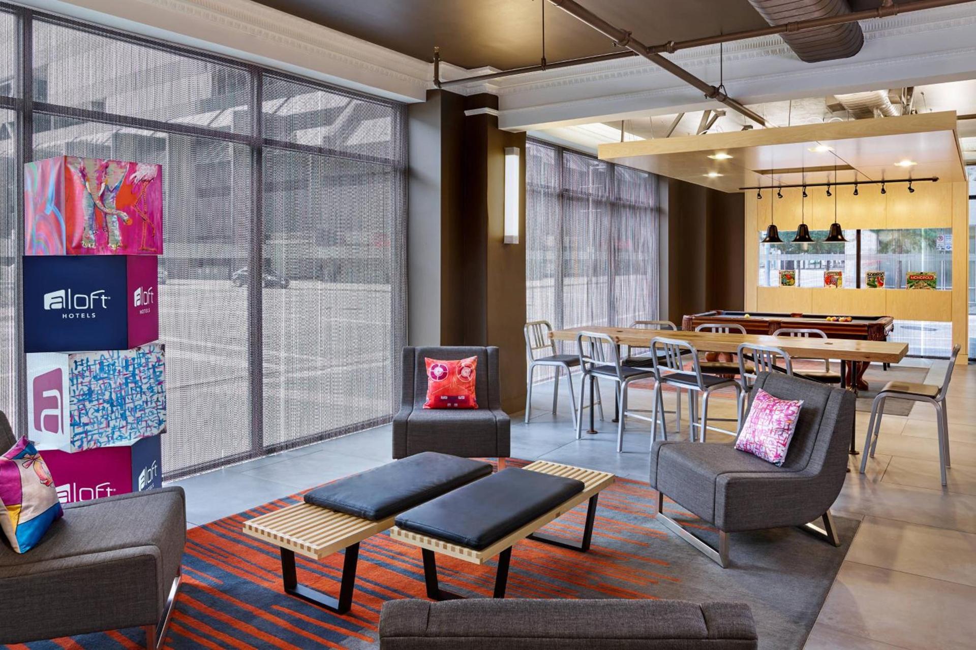 Aloft by Marriott Houston Downtown photo 7